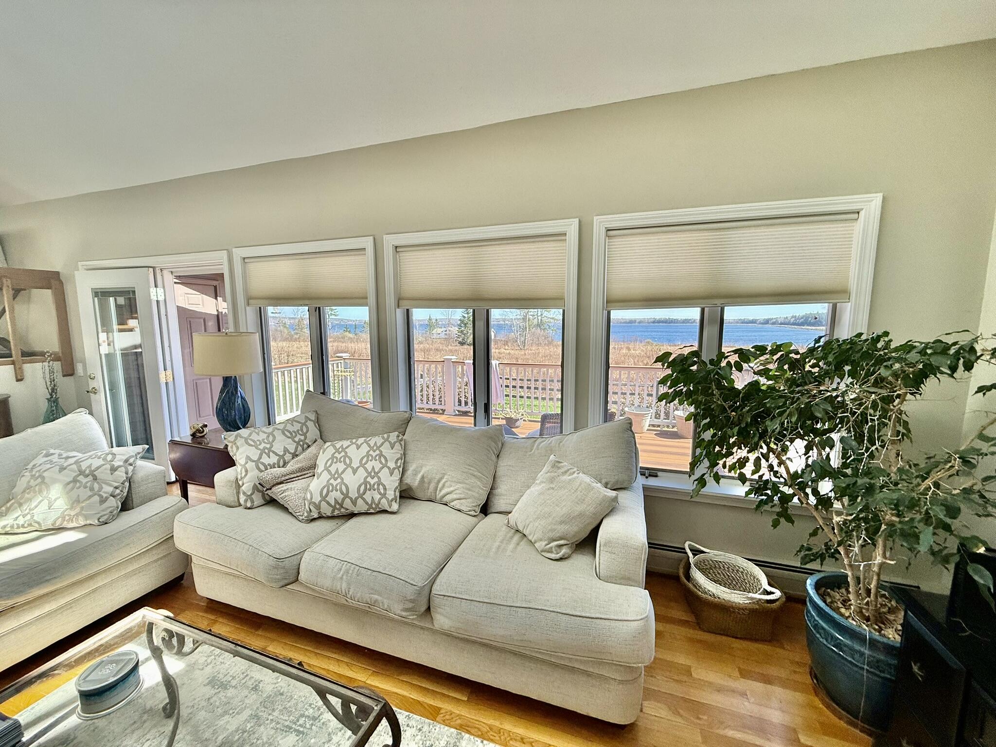 24 Fort Point Cove Road Property Photo 16