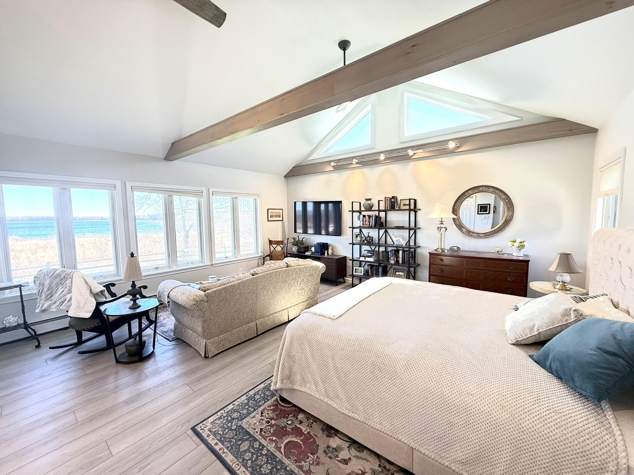 24 Fort Point Cove Road Property Photo 22