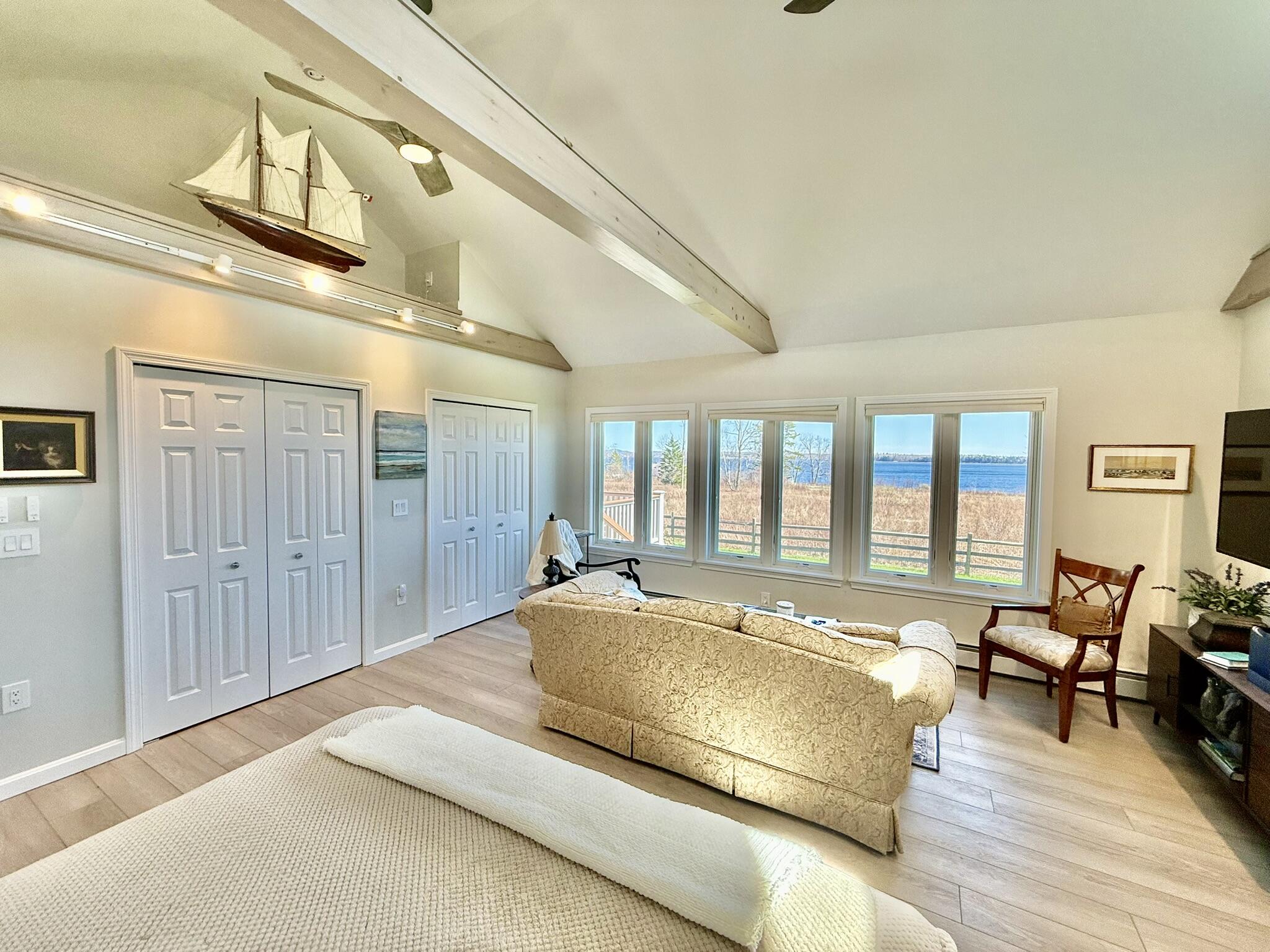 24 Fort Point Cove Road Property Photo 28