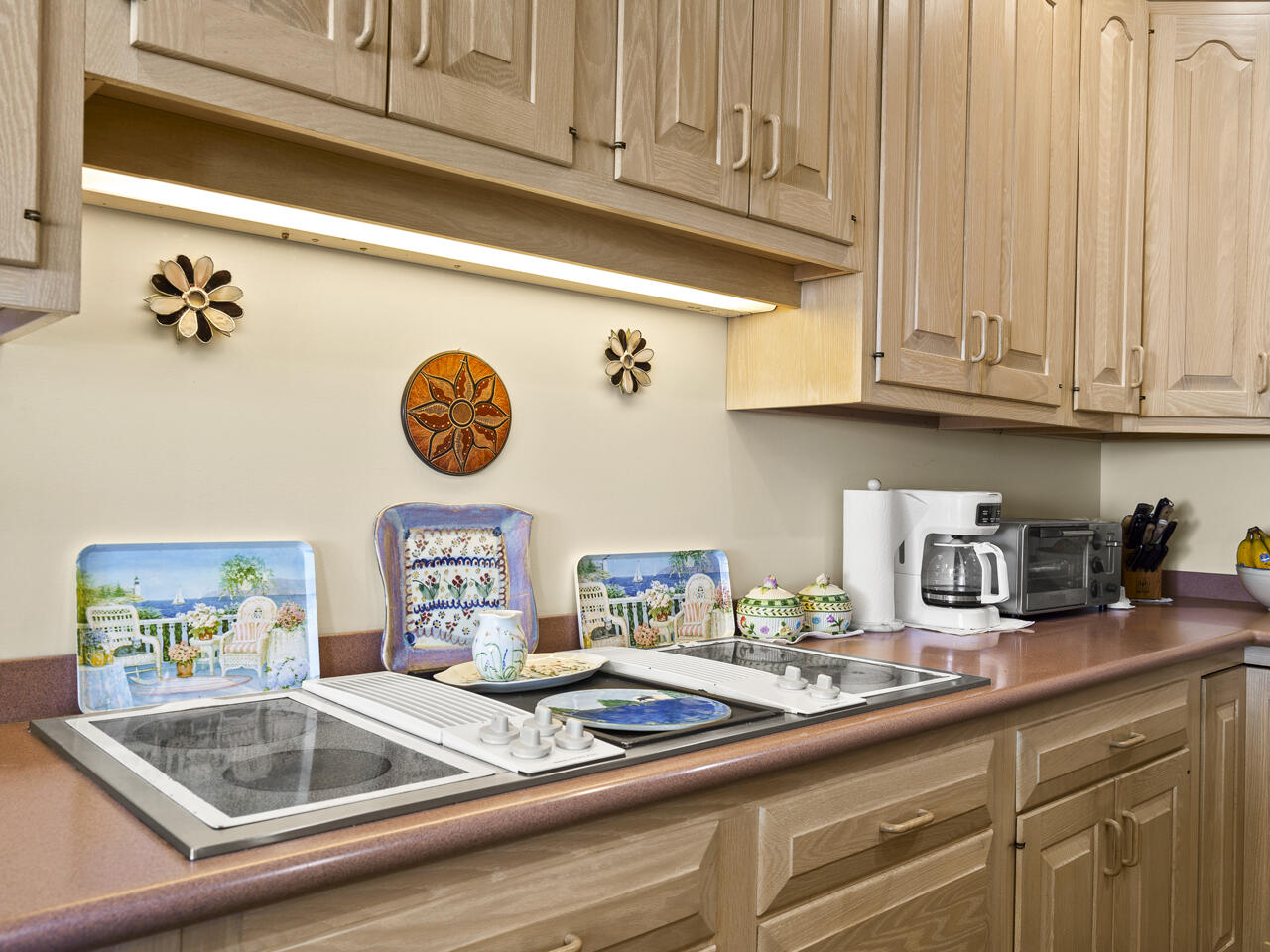 28 Yellow Head Road Property Photo 45