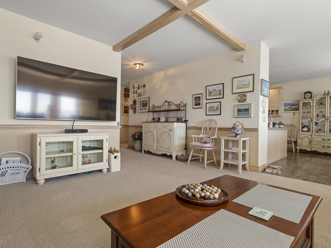 28 Yellow Head Road Property Photo 64