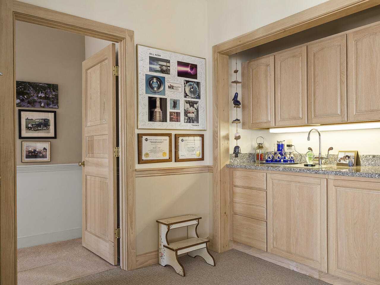28 Yellow Head Road Property Photo 65