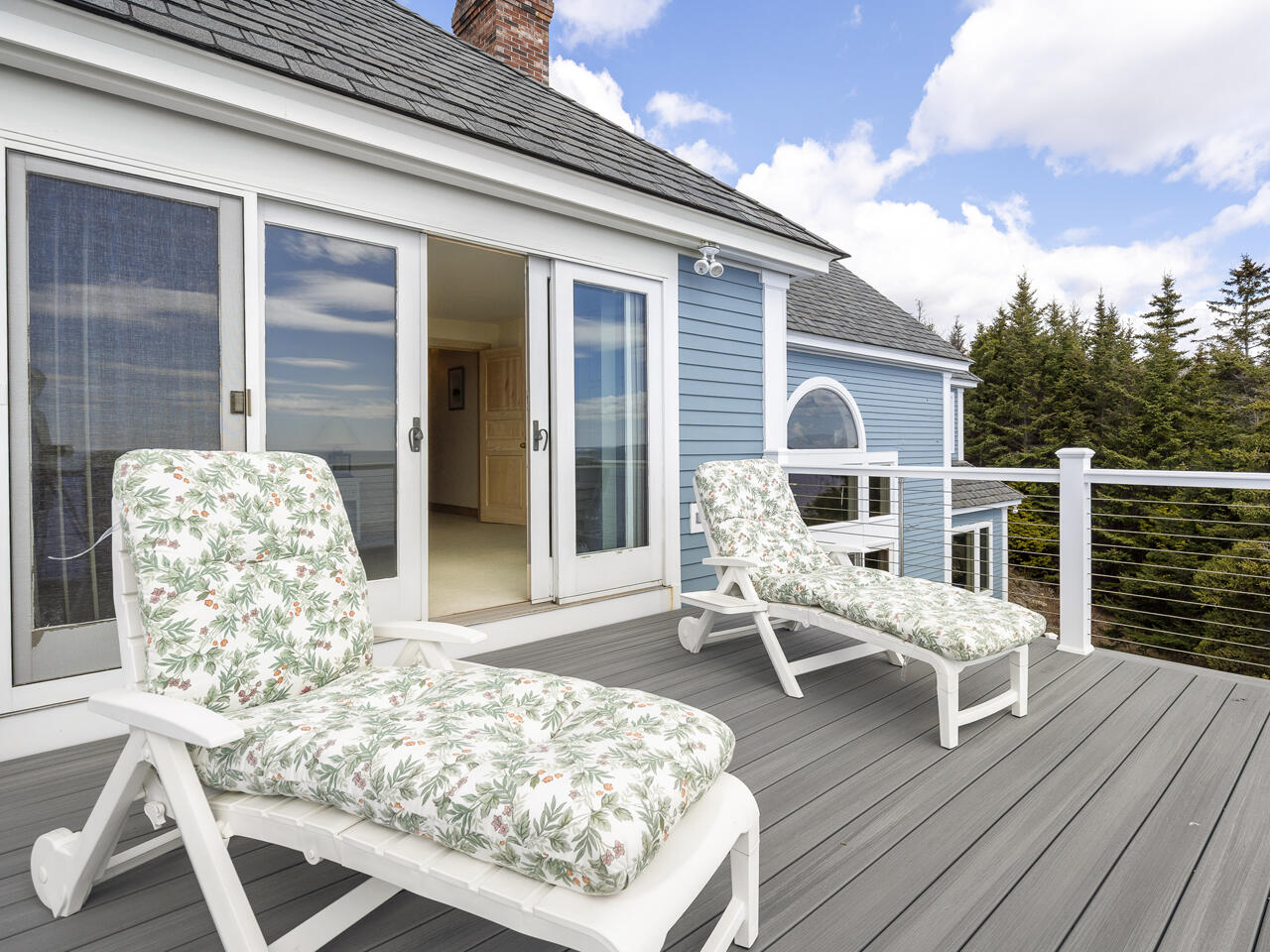 28 Yellow Head Road Property Photo 107