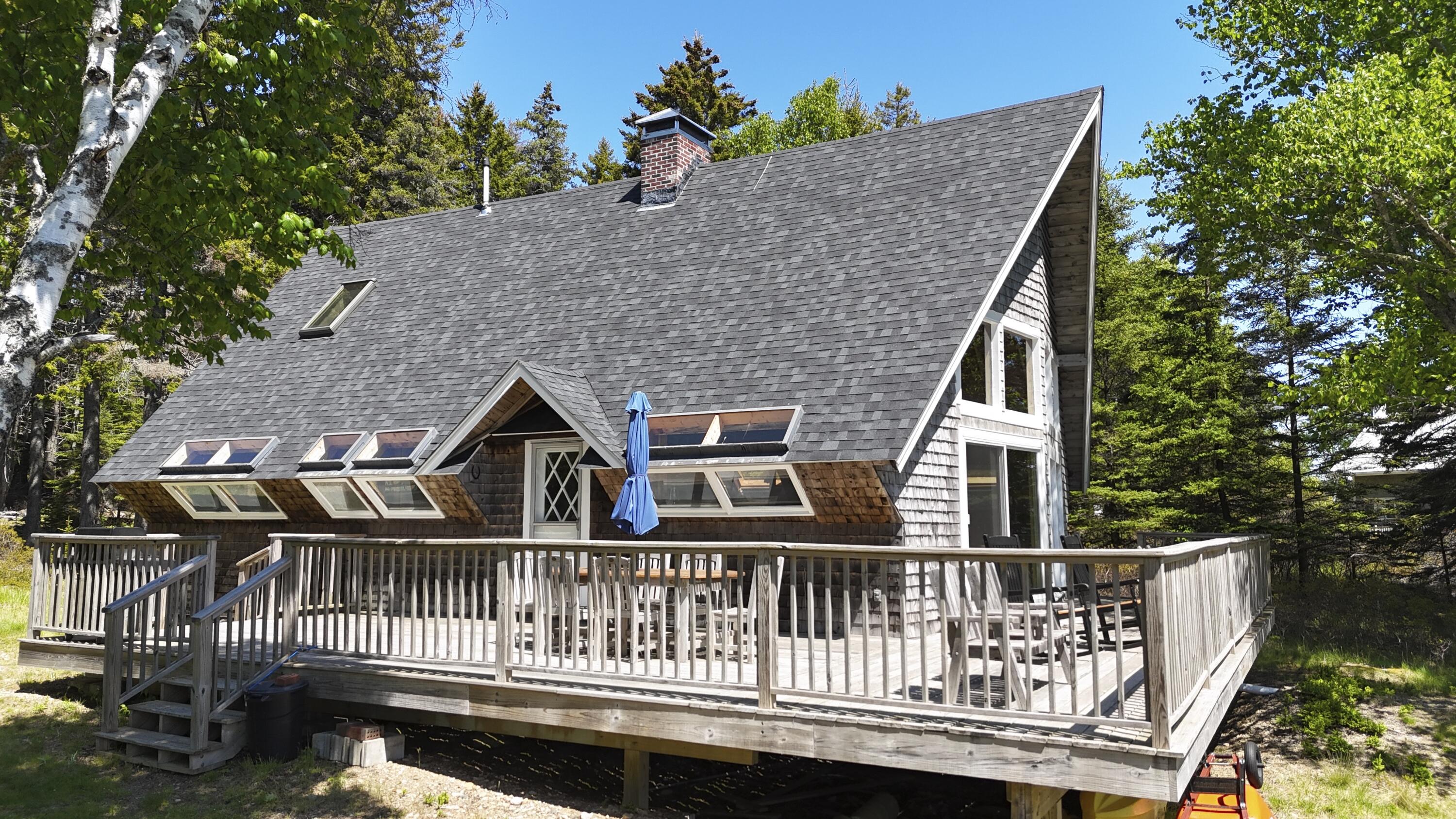 180 Red Point Road Property Photo 1