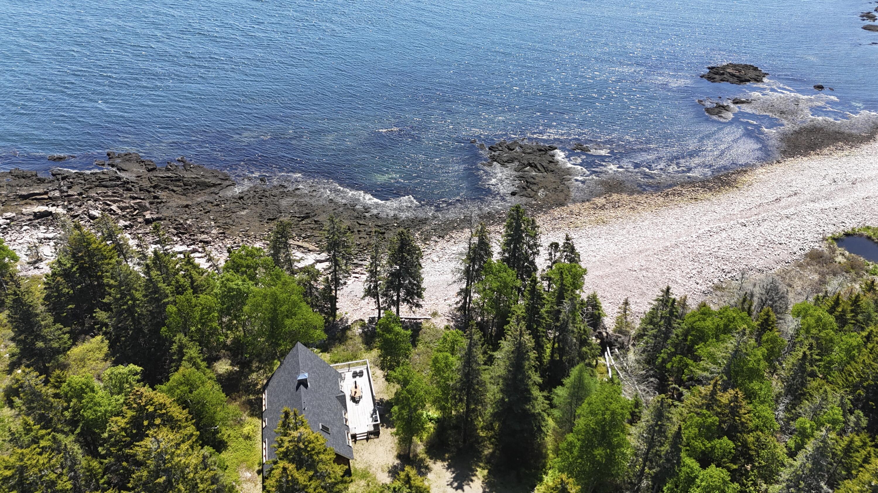 180 Red Point Road Property Photo 4