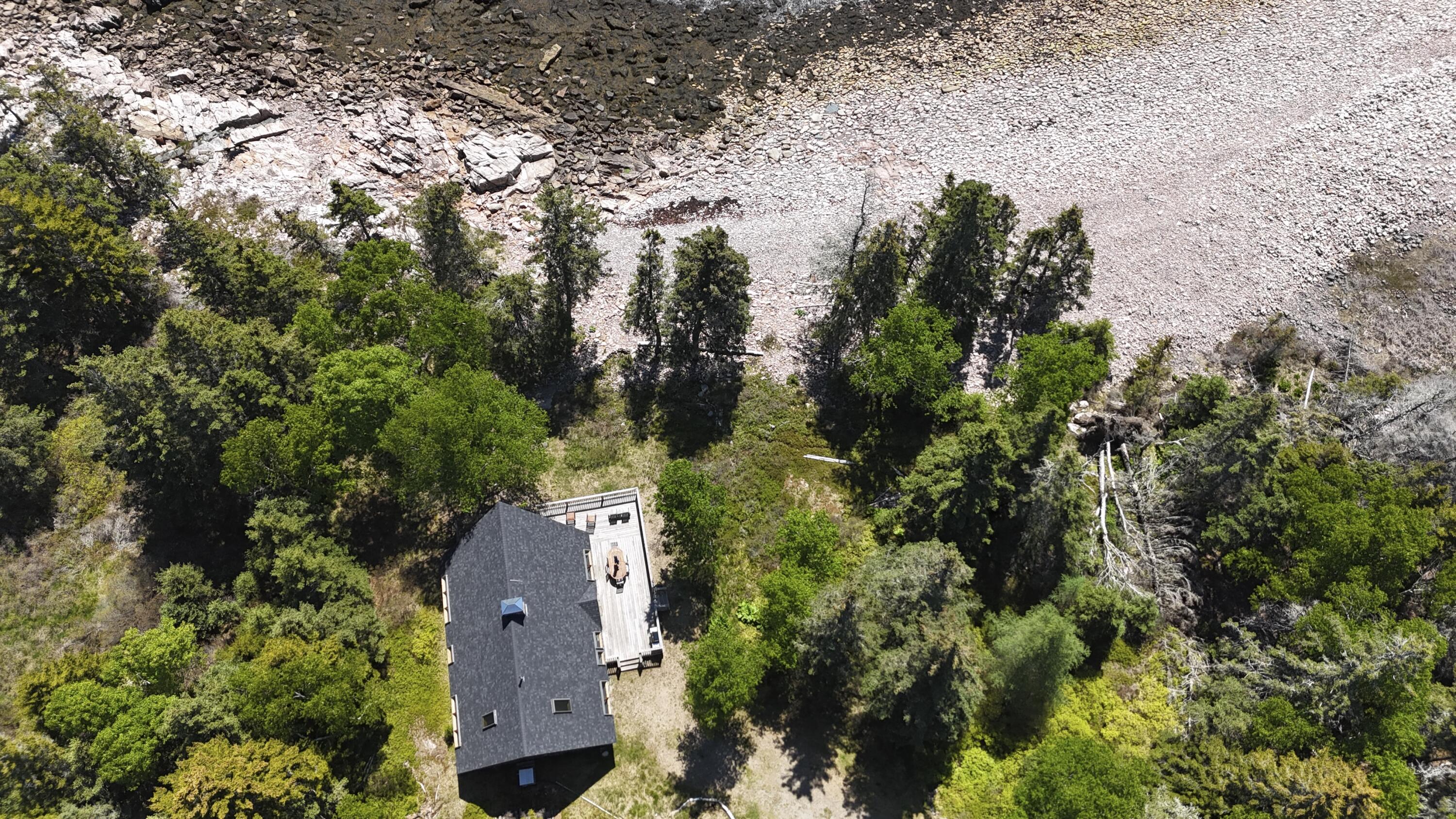 180 Red Point Road Property Photo 32