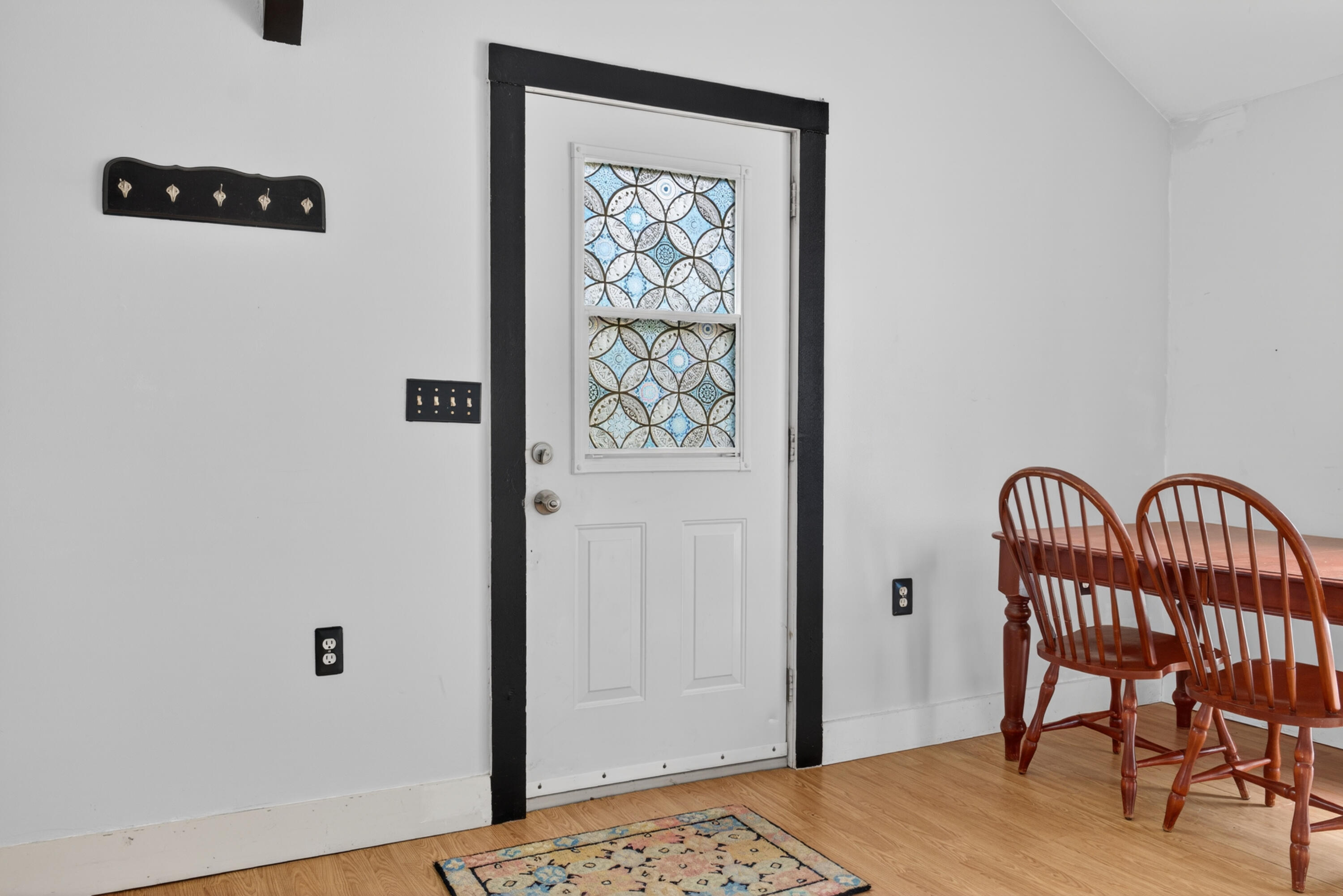 13 Carey Lane Property Photo 2