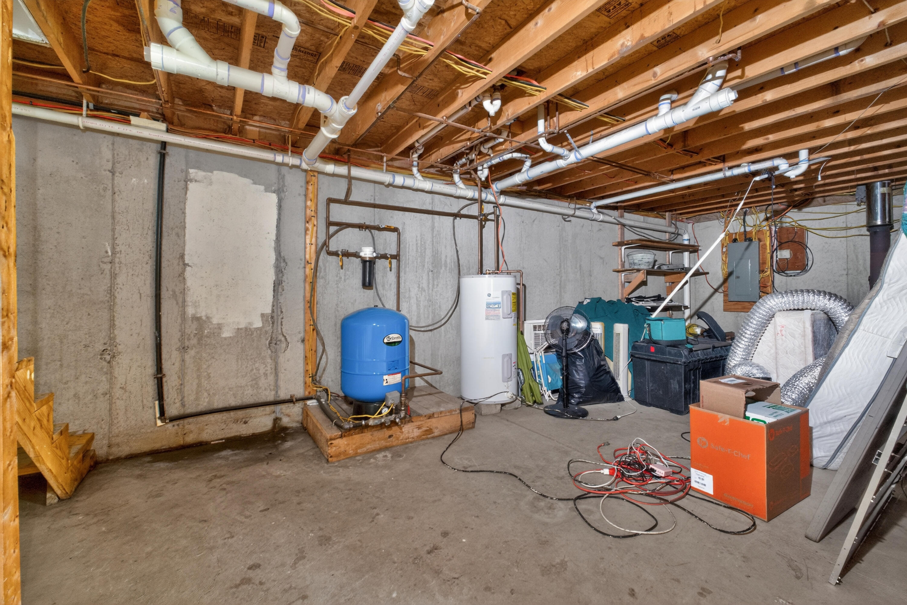 13 Carey Lane Property Photo 25