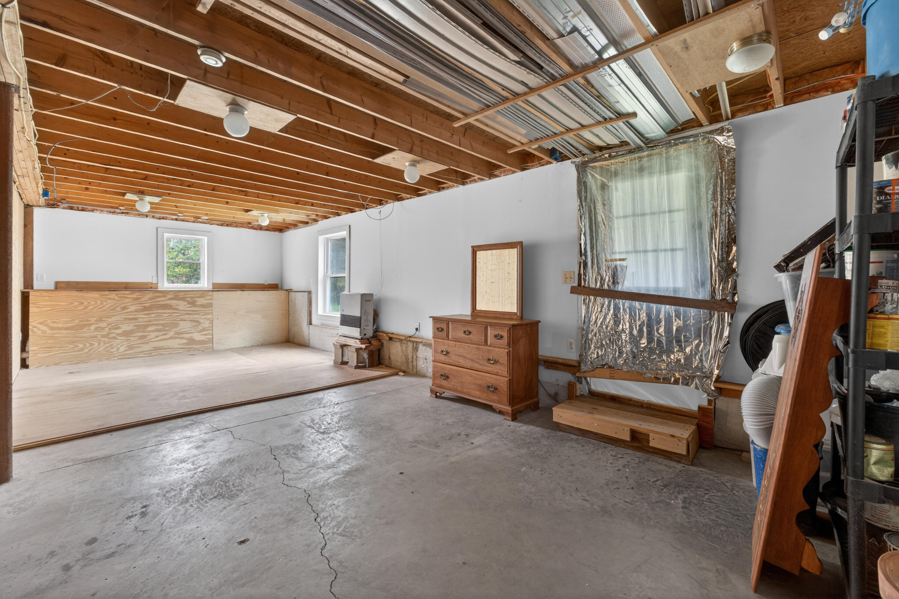 13 Carey Lane Property Photo 28