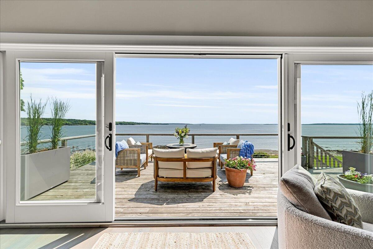 48 Ocean Street Property Photo 4