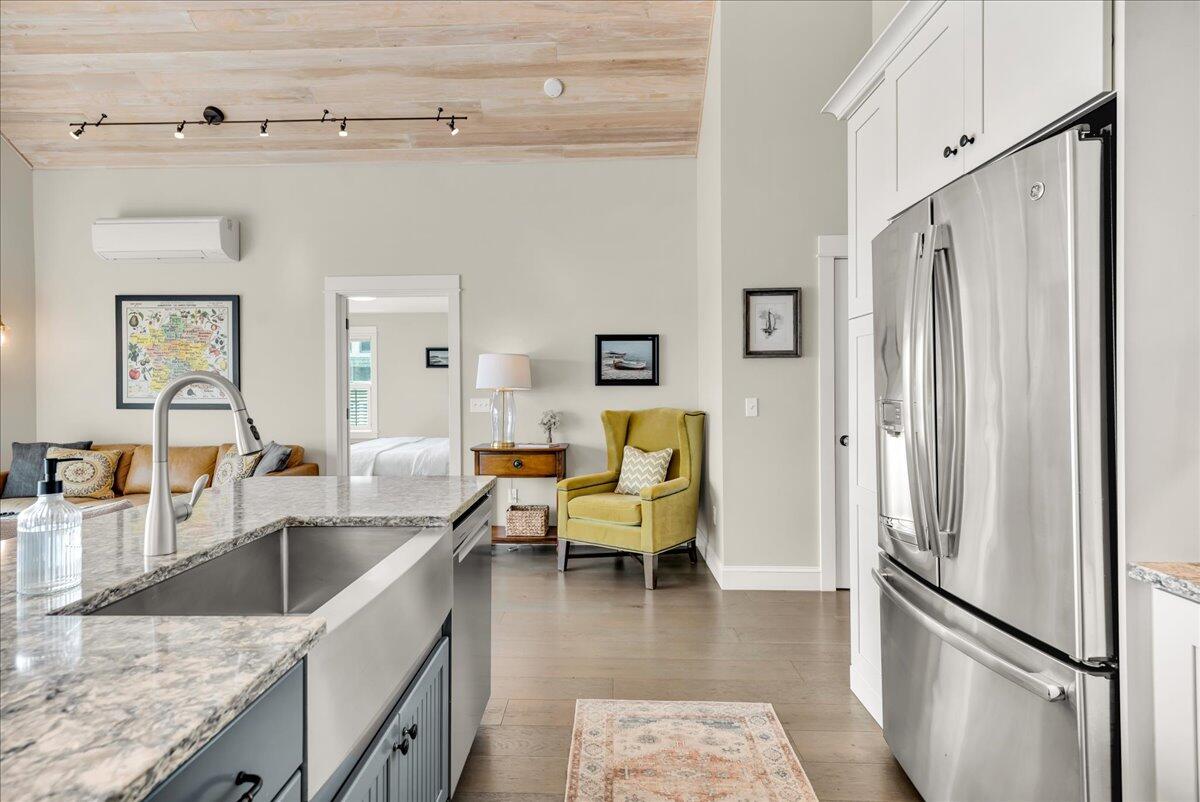 48 Ocean Street Property Photo 10