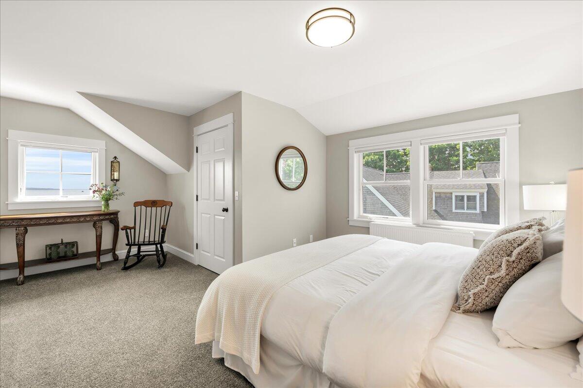 48 Ocean Street Property Photo 33