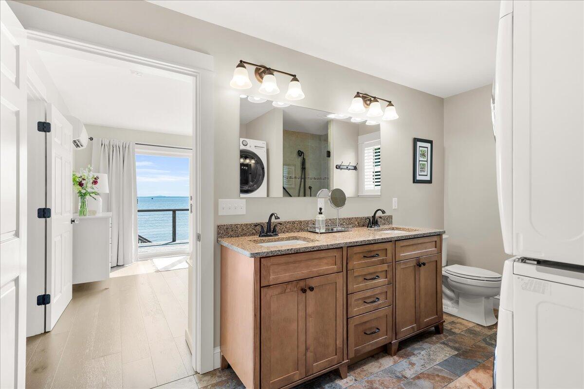 48 Ocean Street Property Photo 45