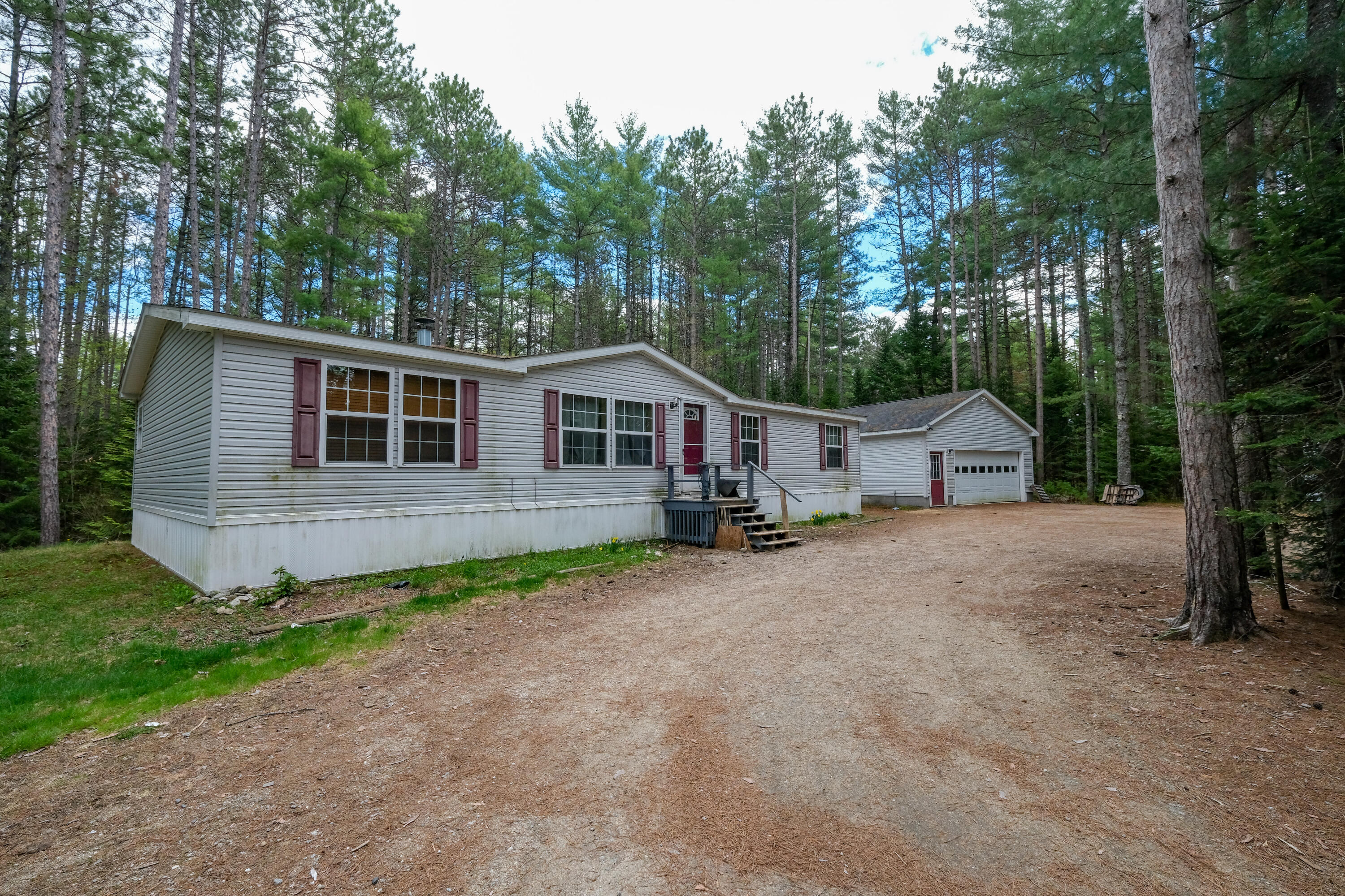 16 Plains Road Property Photo 2