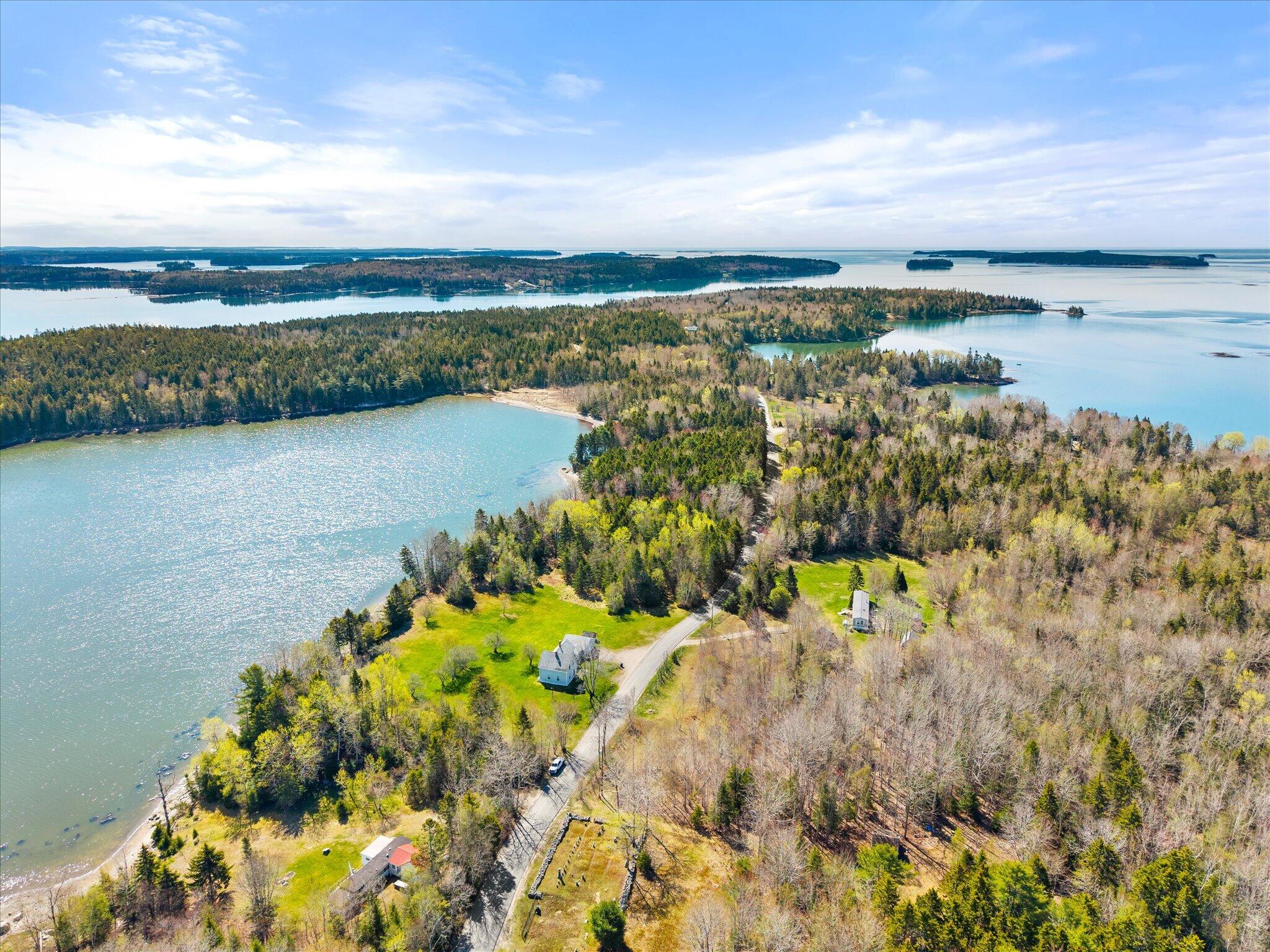 372 Rays Point Road Property Photo 10