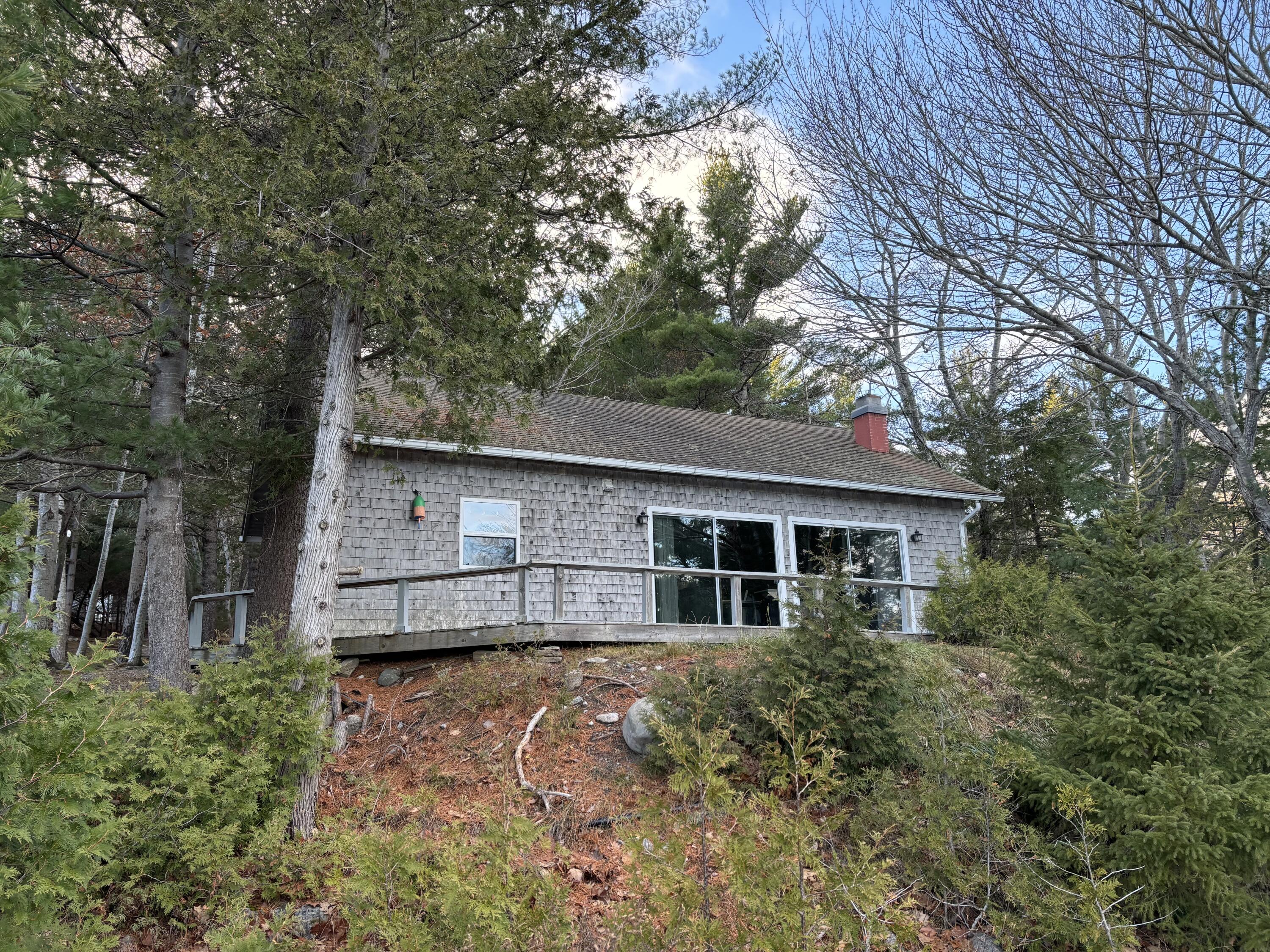 70 Hall Quarry Road Property Photo 1