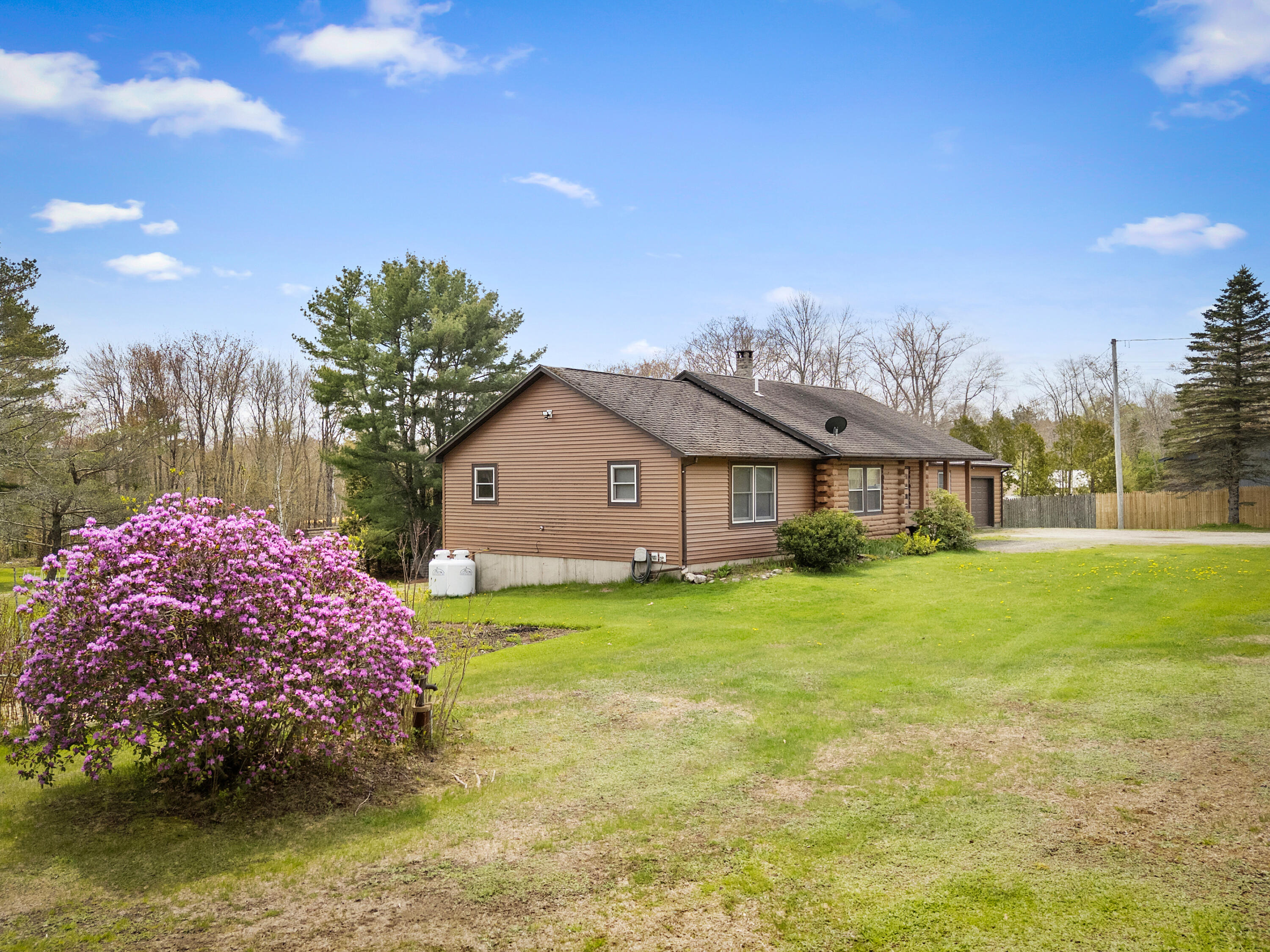 2959 Camden Road Property Photo 11