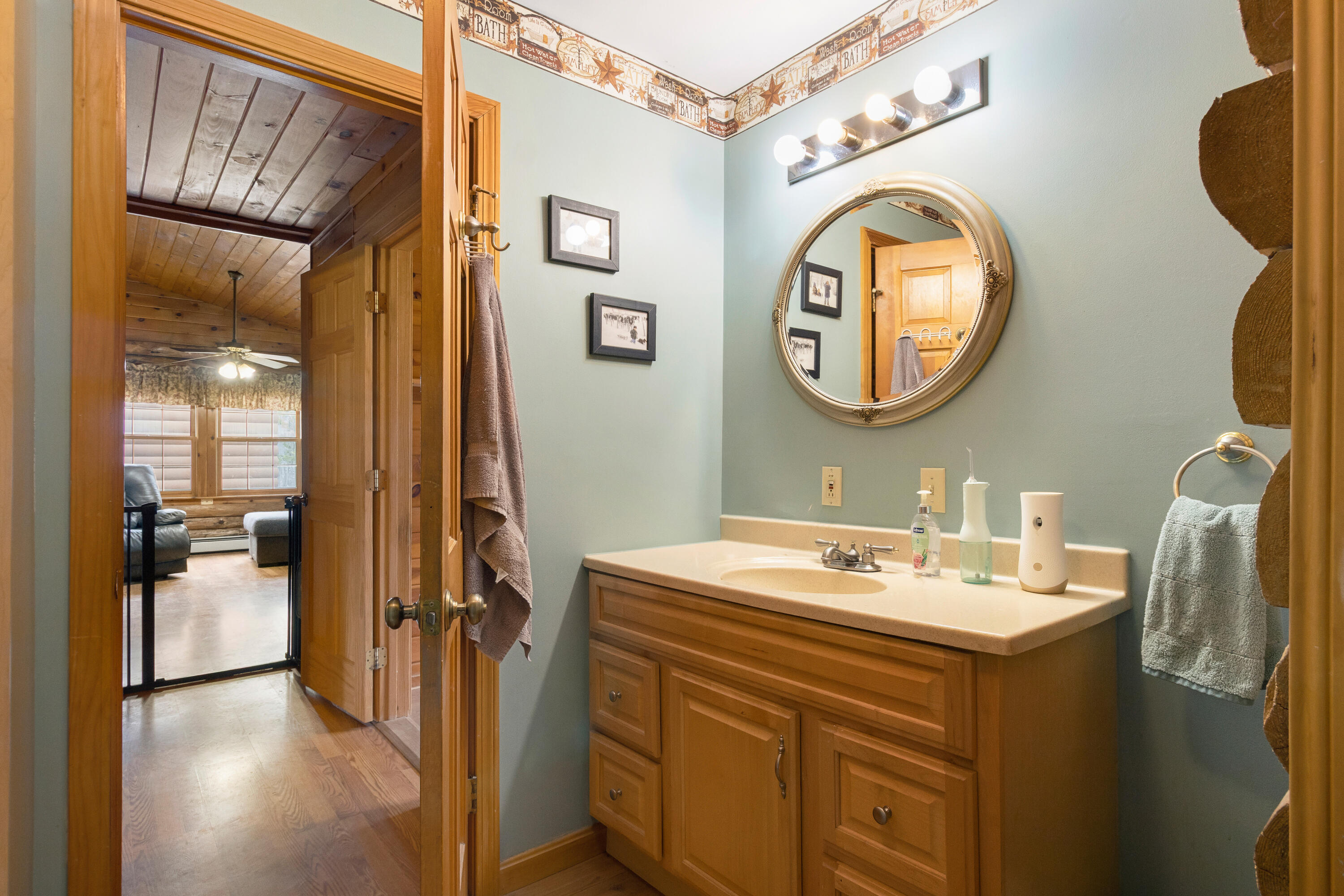 2959 Camden Road Property Photo 42