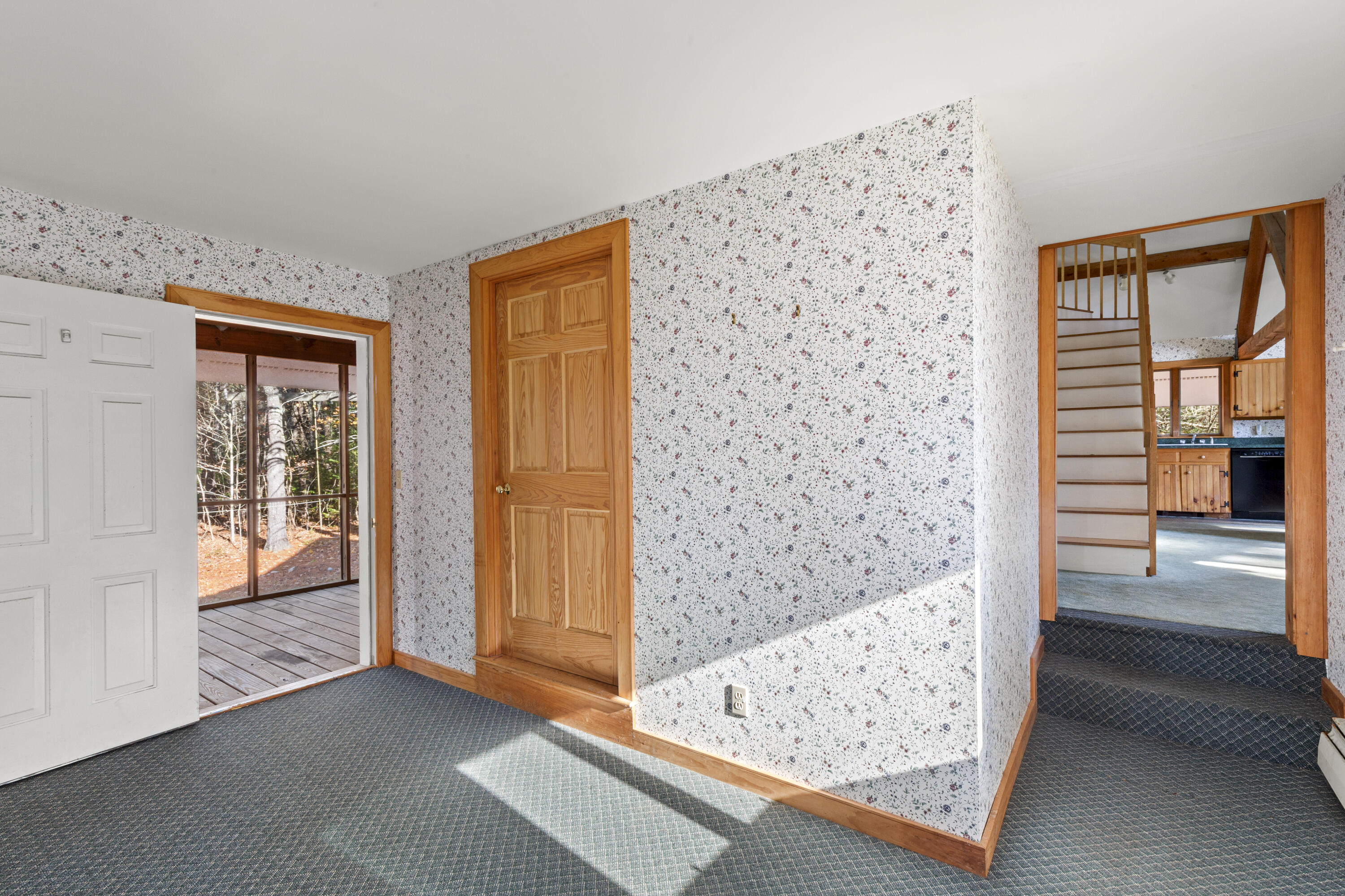 138 Cross Point Road Property Photo 7