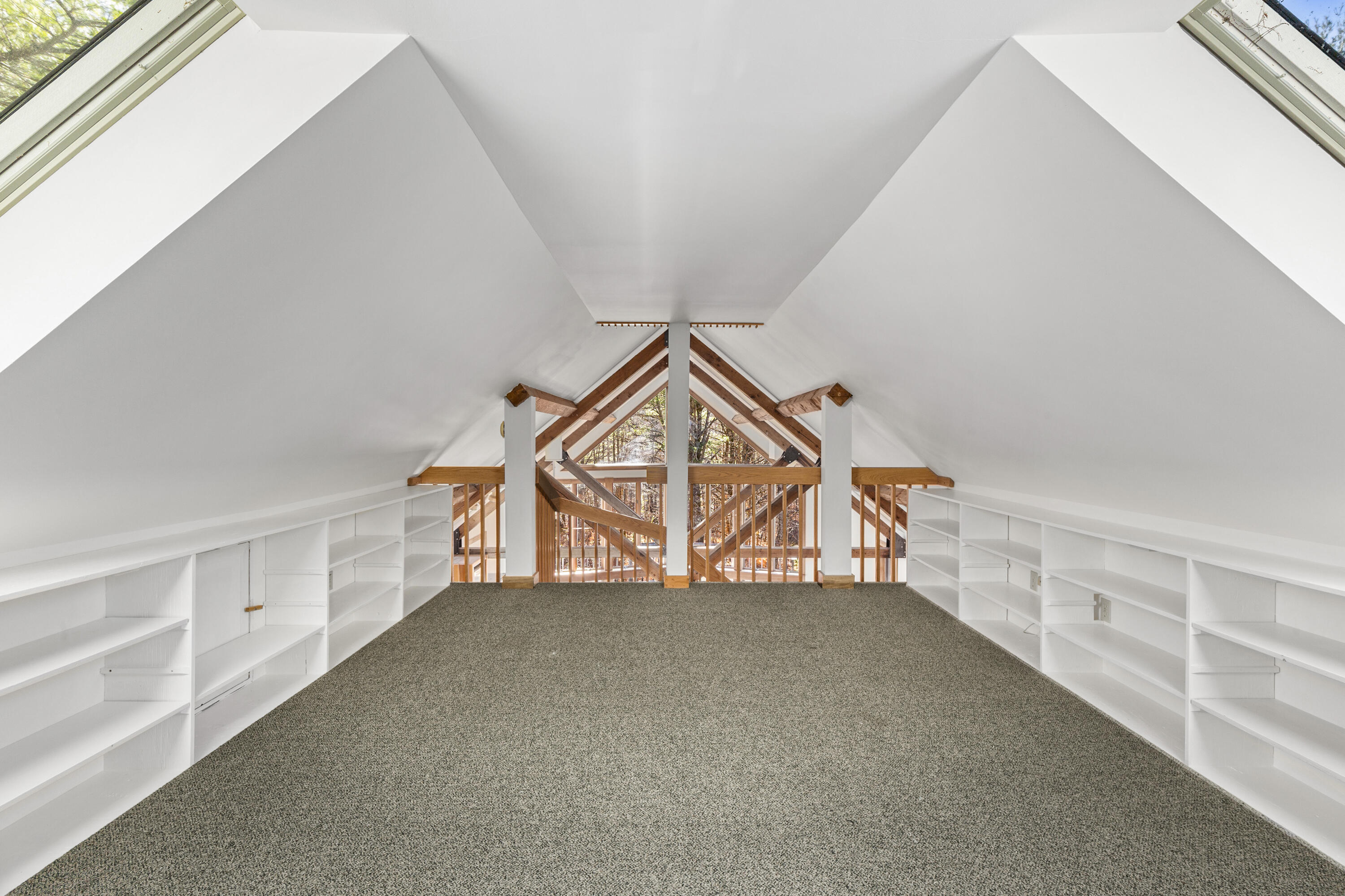 138 Cross Point Road Property Photo 8