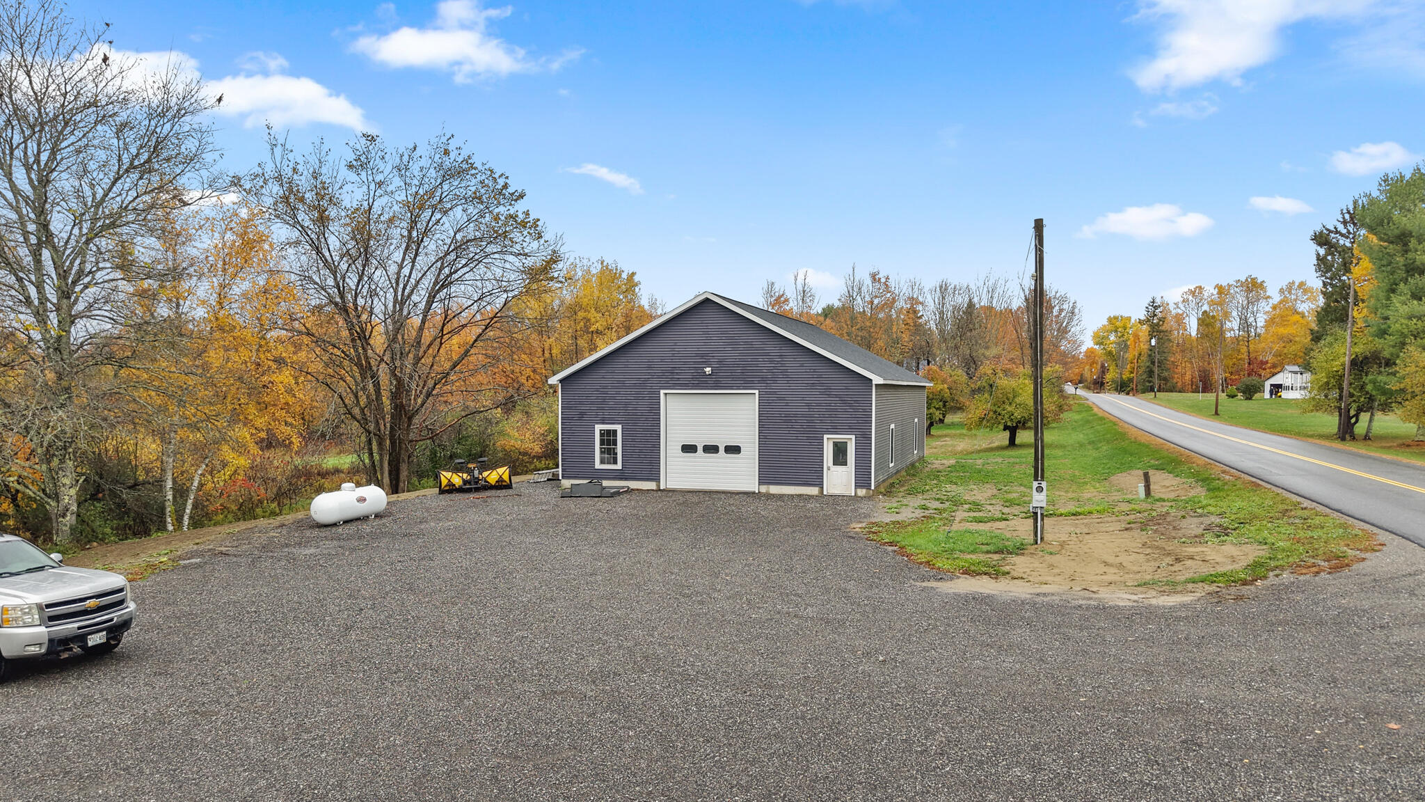 302 Canaan Road Property Photo 6