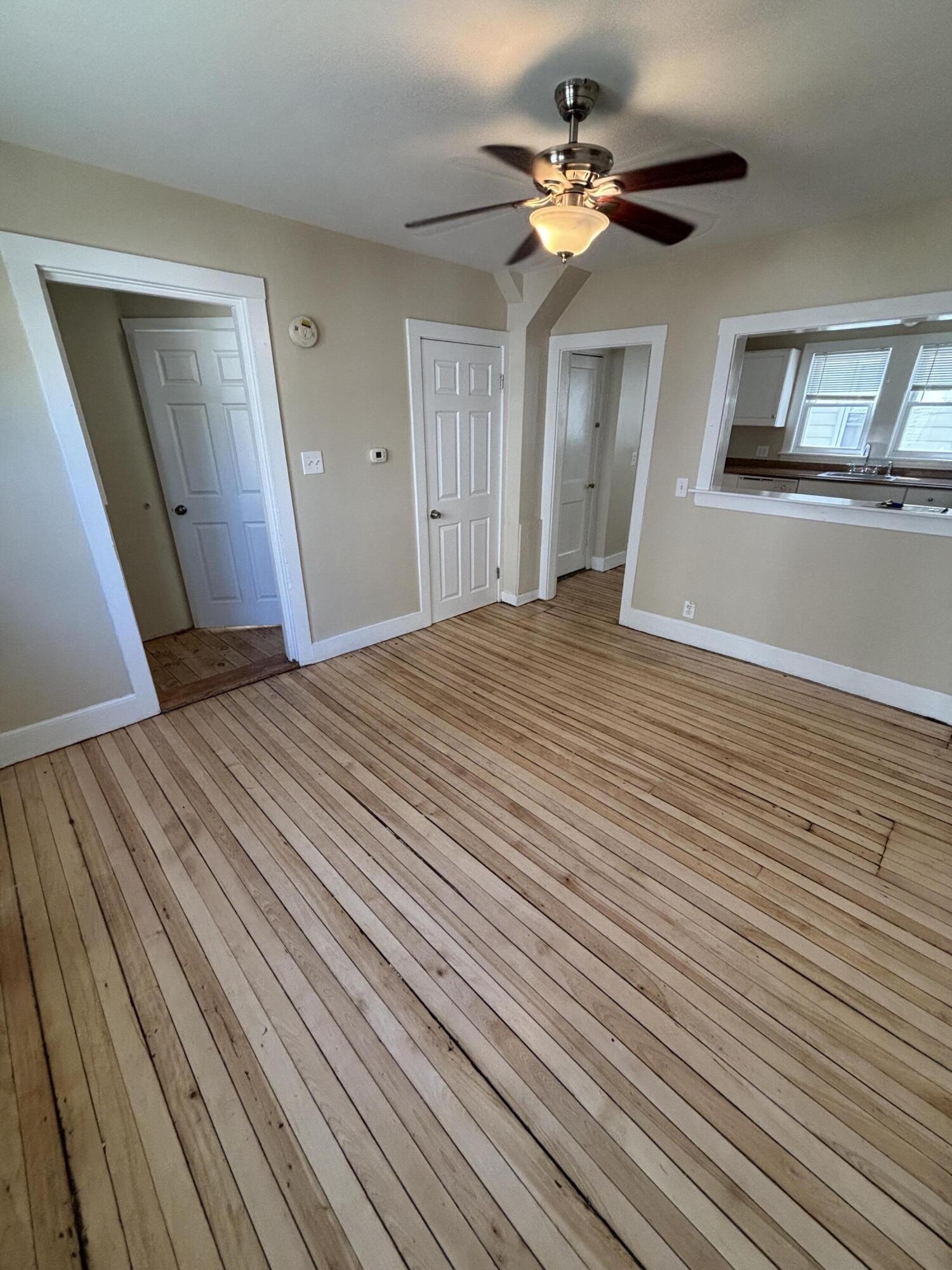 526 Washington Avenue Property Photo 6