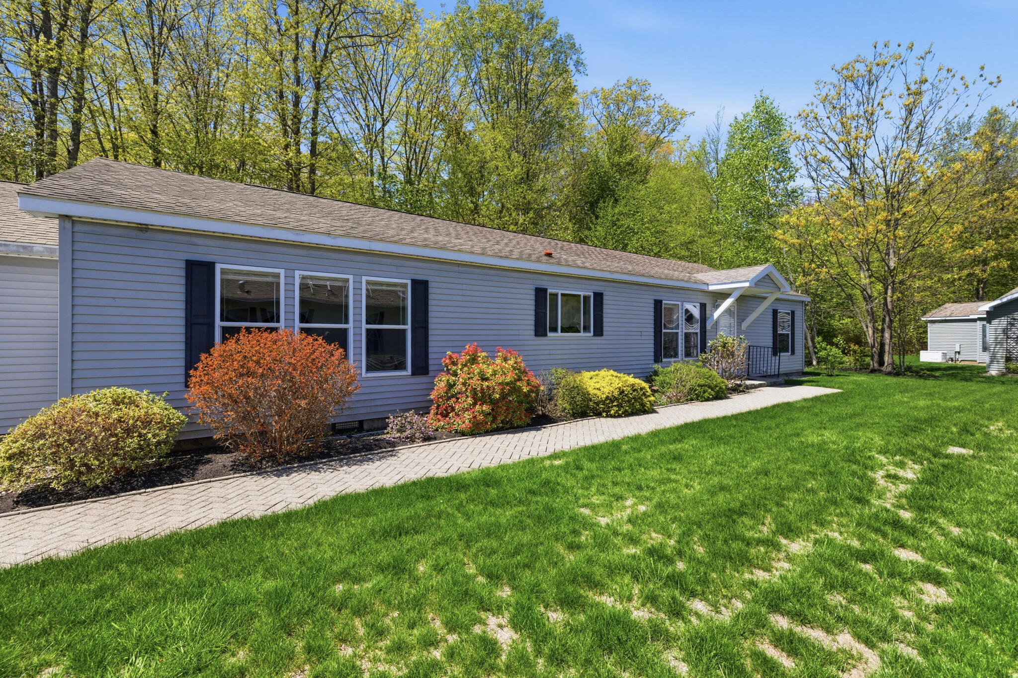 46 Caslyn Drive Property Photo 2