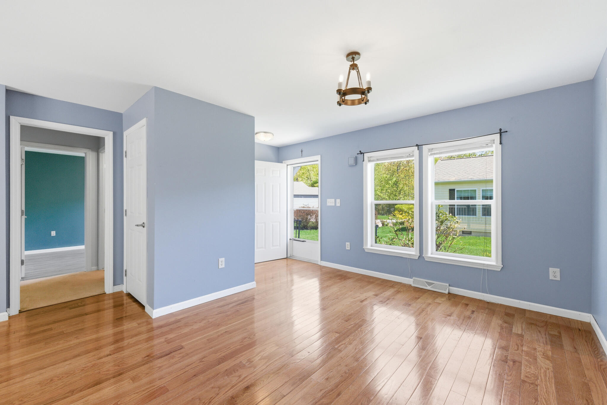 46 Caslyn Drive Property Photo 6