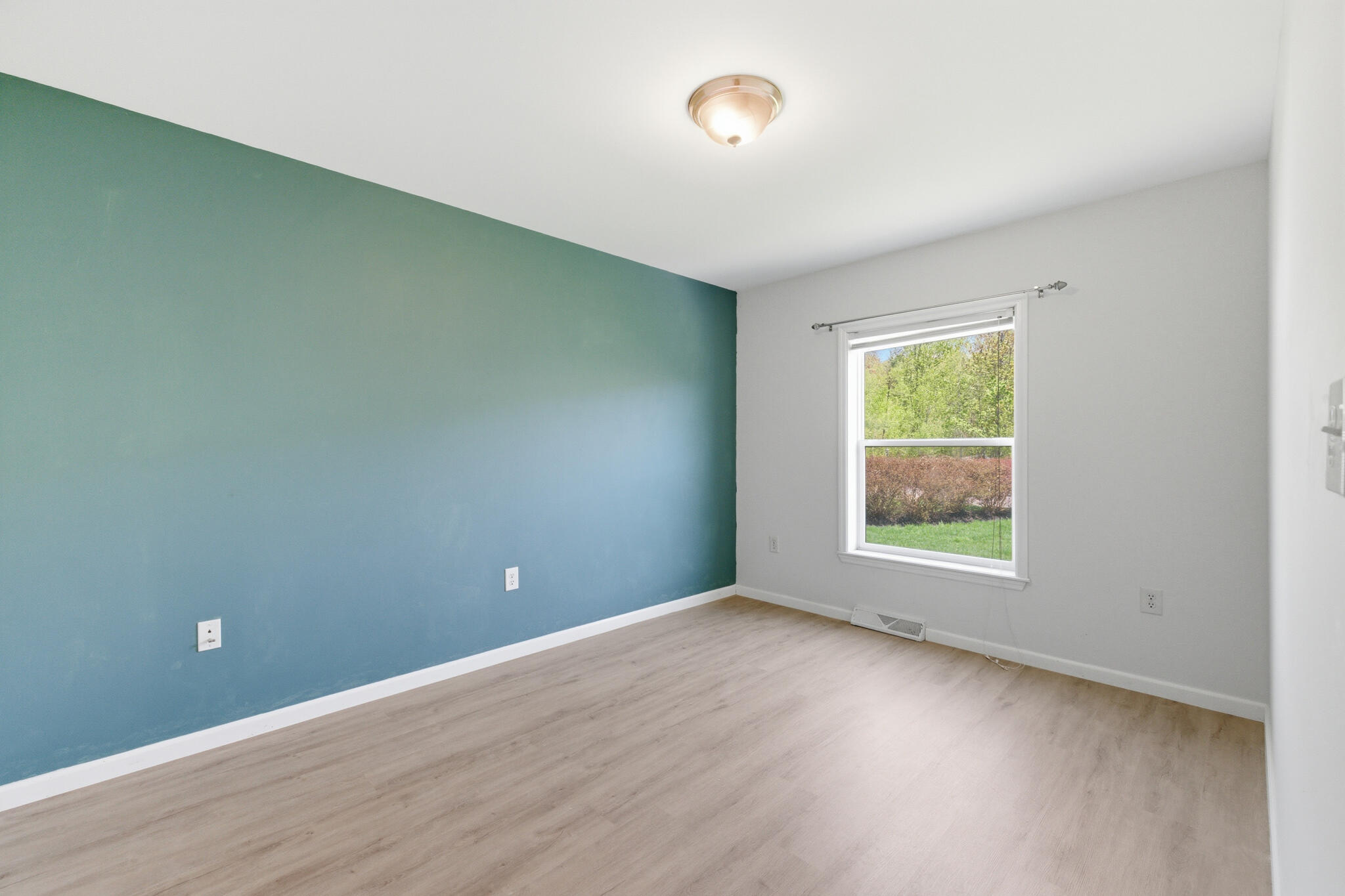 46 Caslyn Drive Property Photo 13