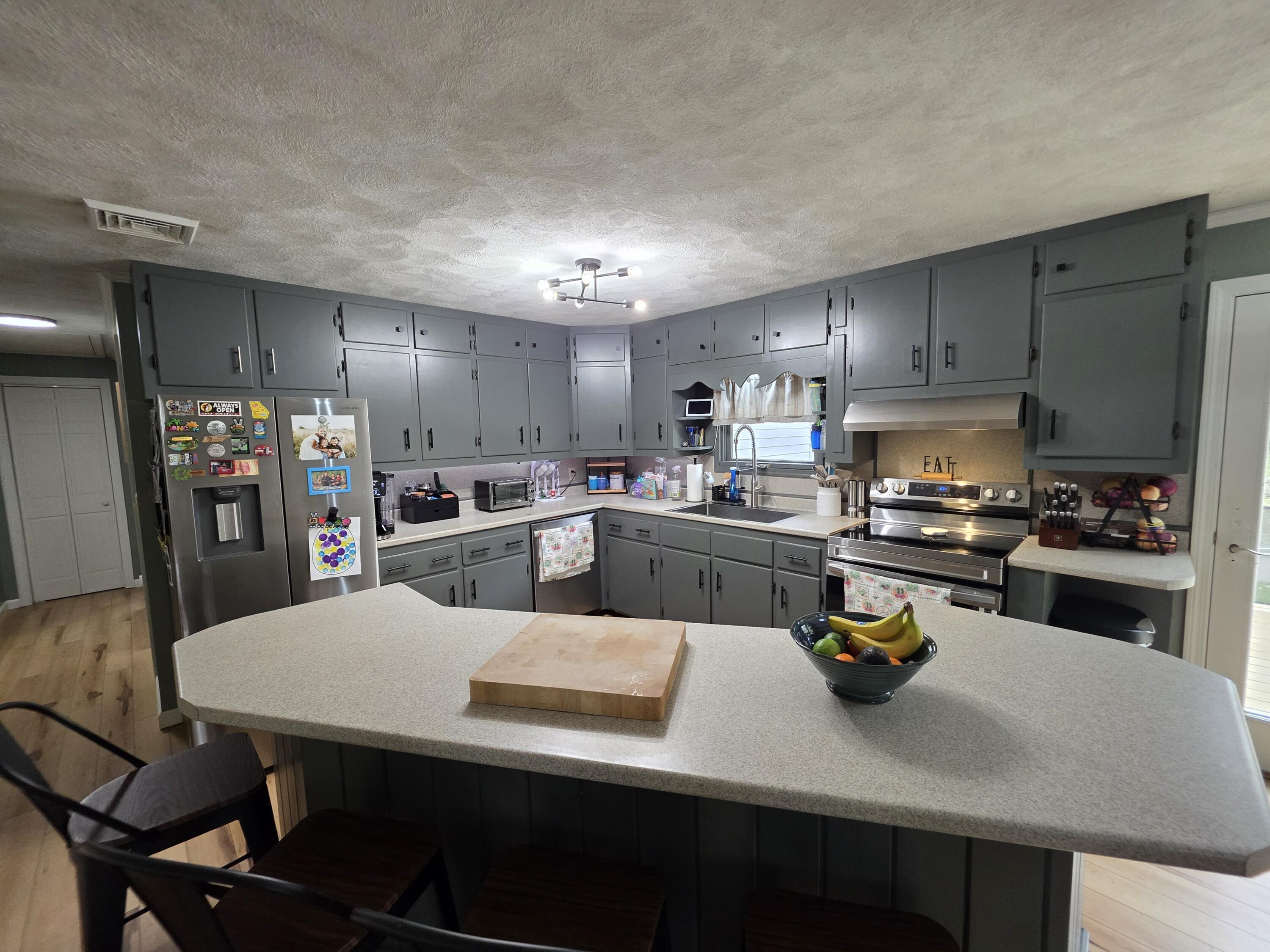 60 Chandler Road Property Photo 12