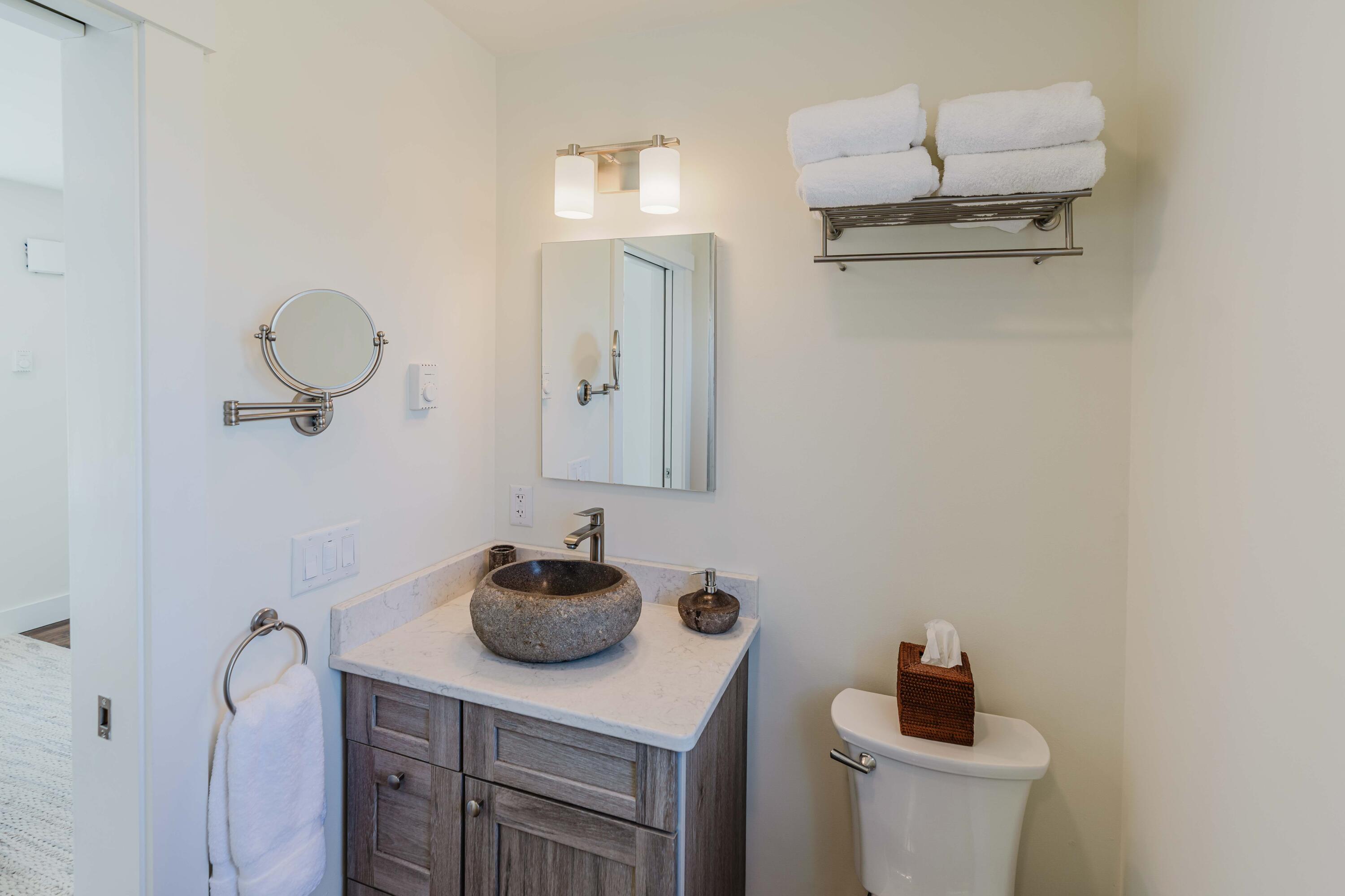 77 Johnson Street Property Photo 23