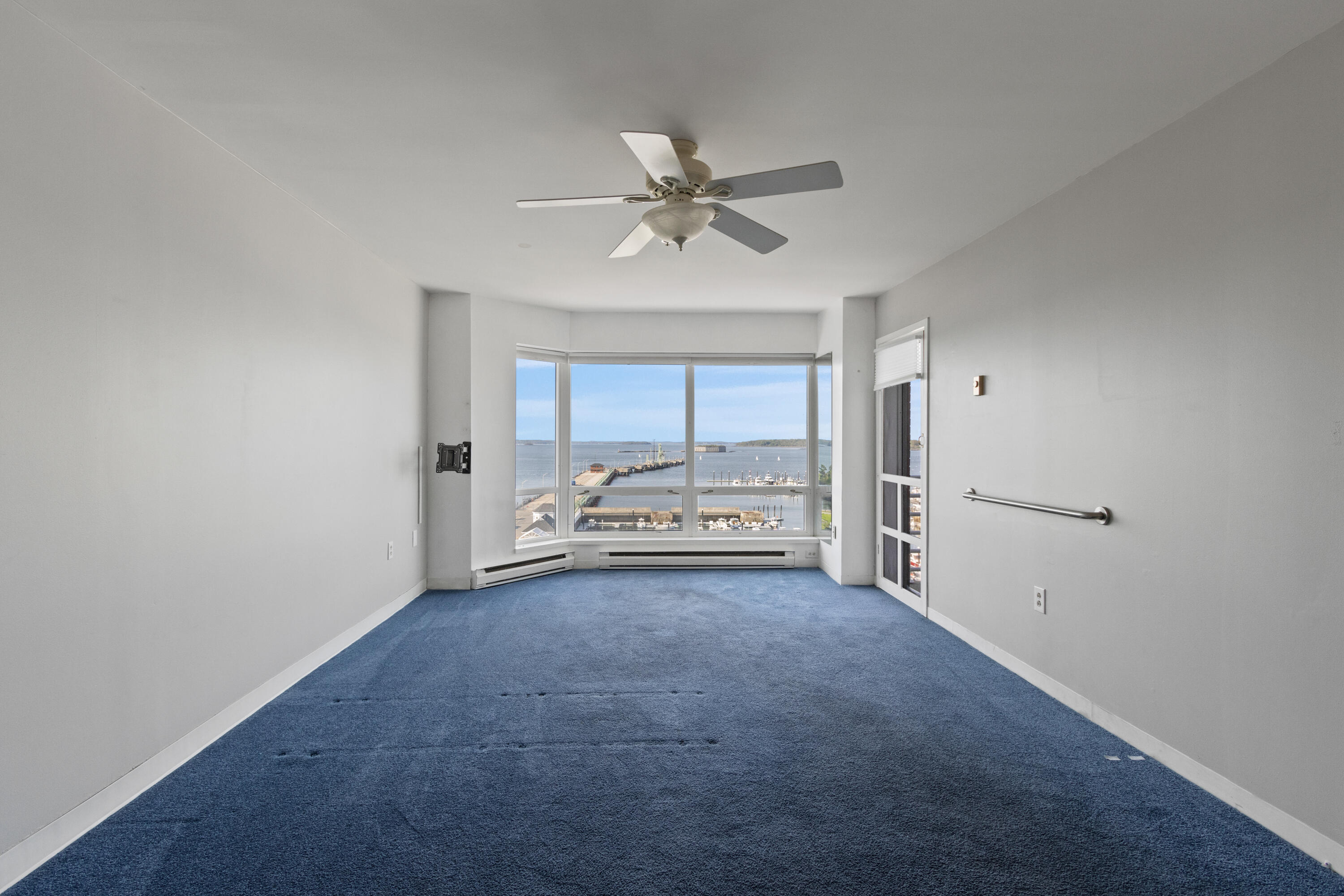 148 Breakwater Drive 807 Property Photo 41