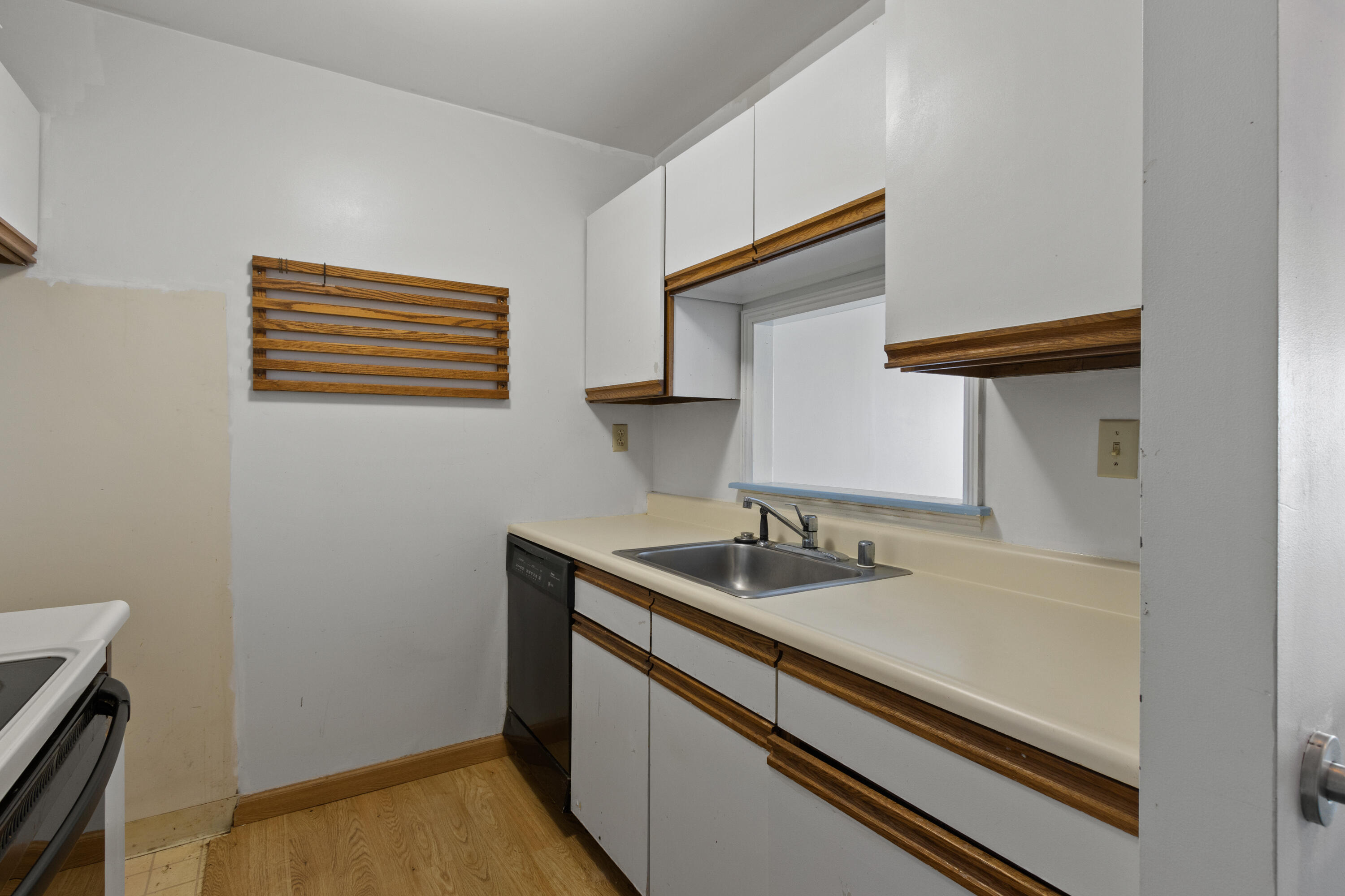 148 Breakwater Drive 807 Property Photo 46