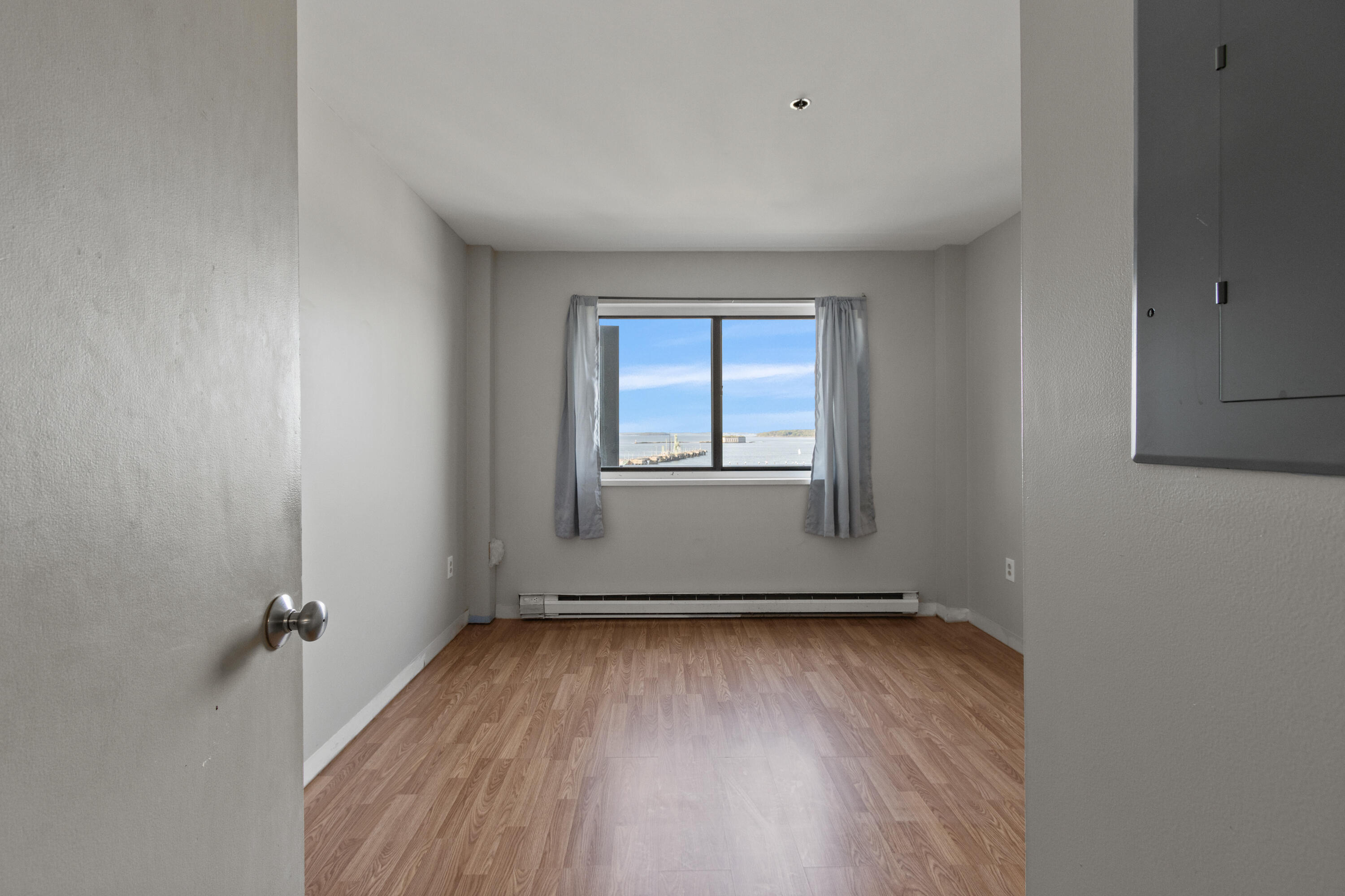 148 Breakwater Drive 807 Property Photo 48