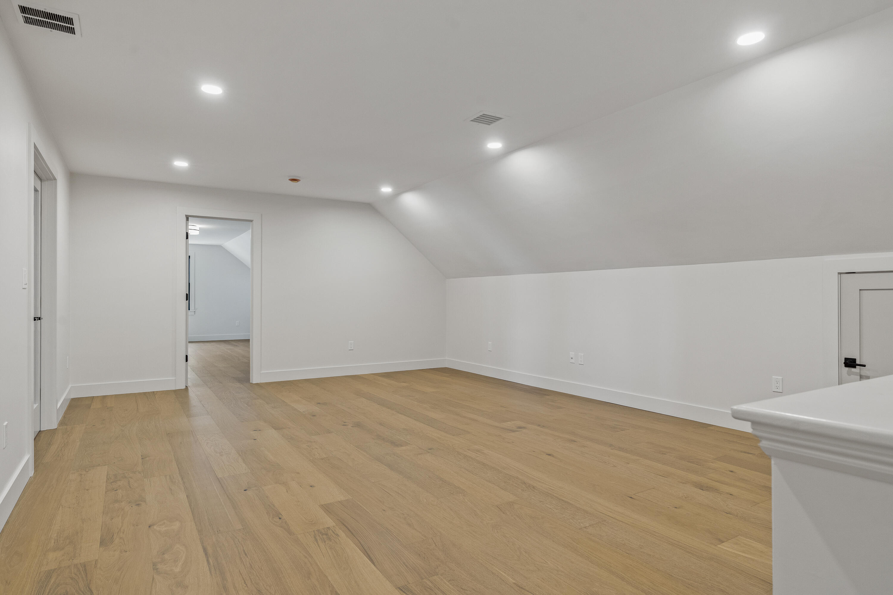 80 Riverview Landing Property Photo 64