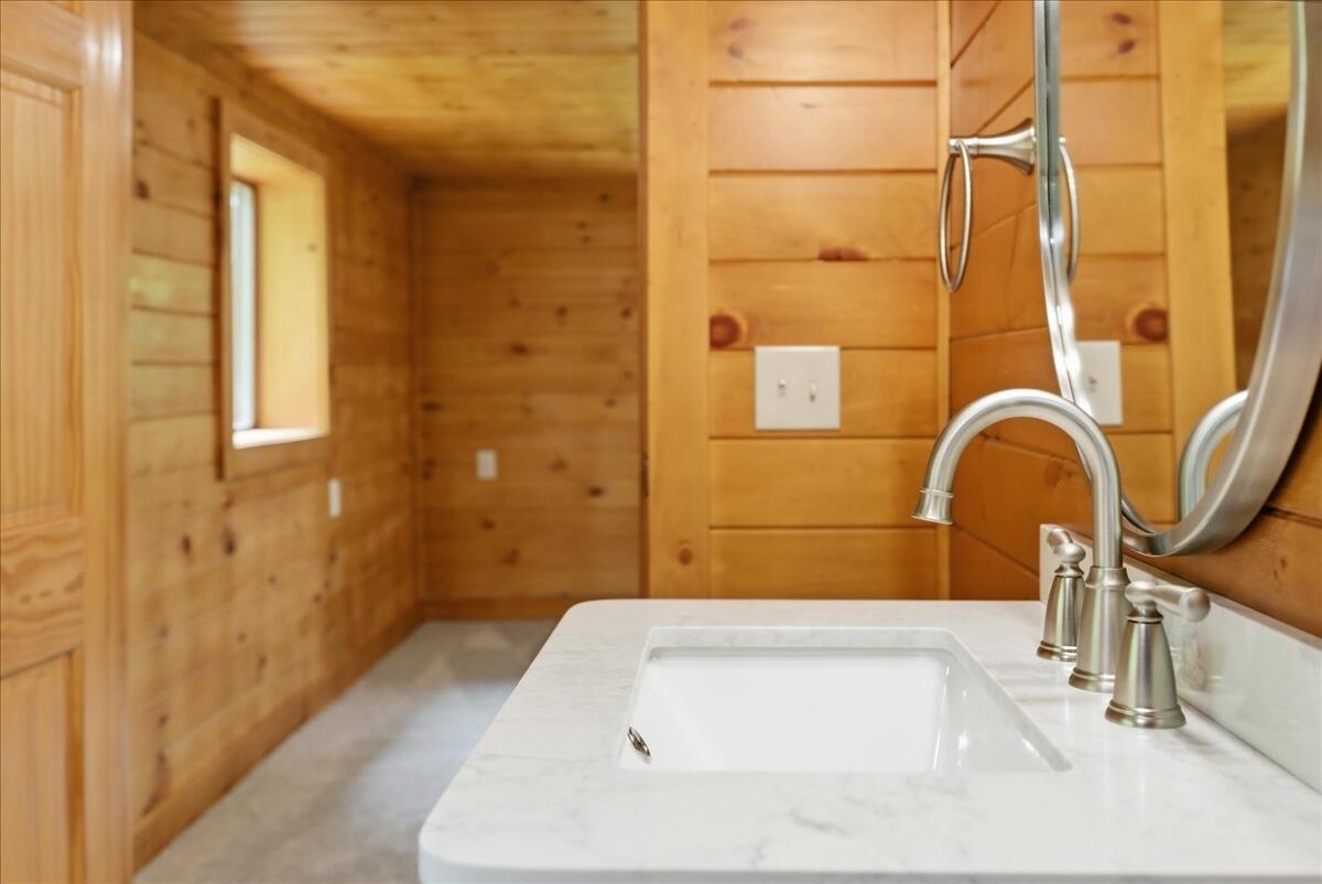 203 Belgrade Road Property Photo 31