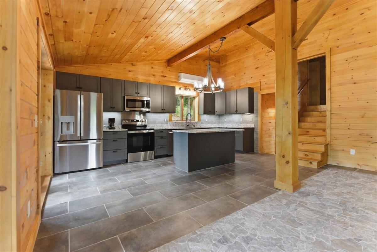 203 Belgrade Road Property Photo 69