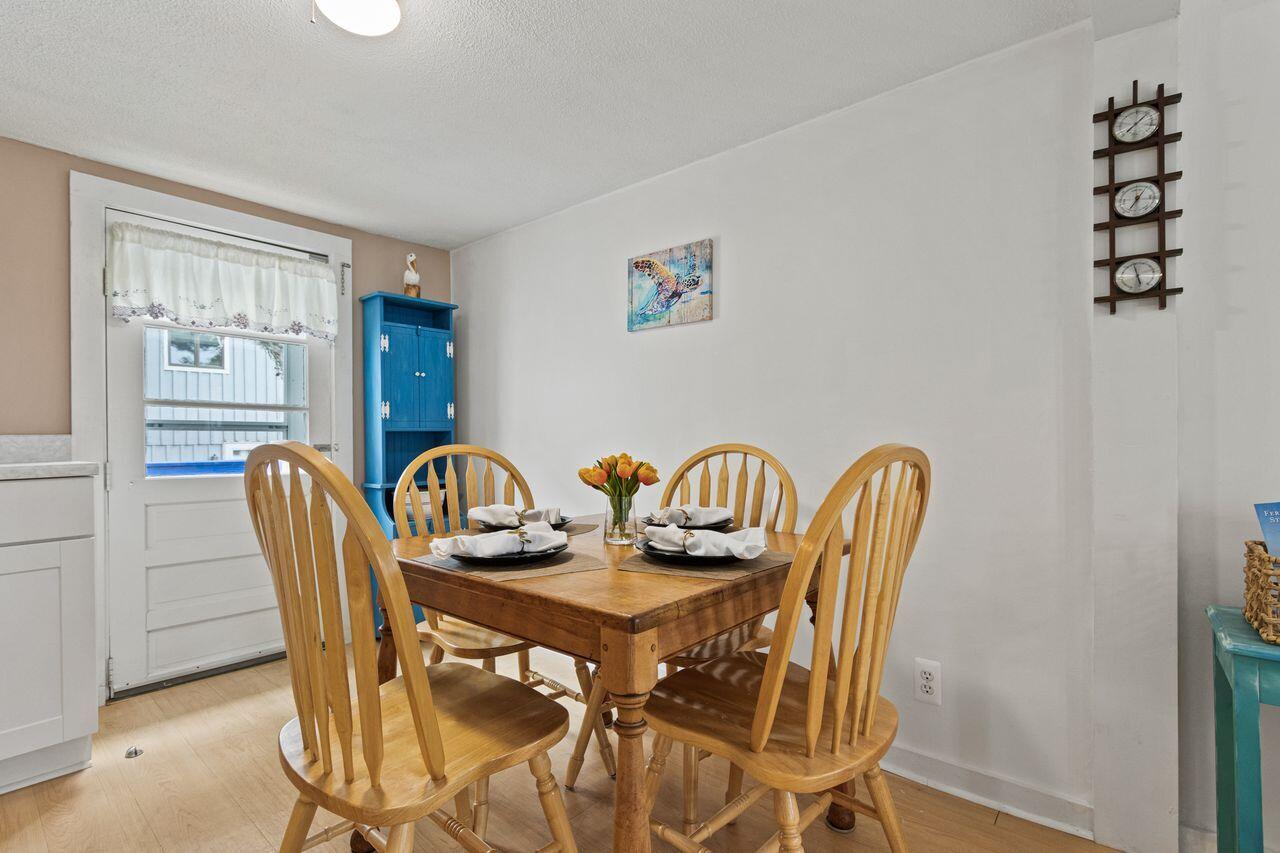 3 Island View Avenue Property Photo 8