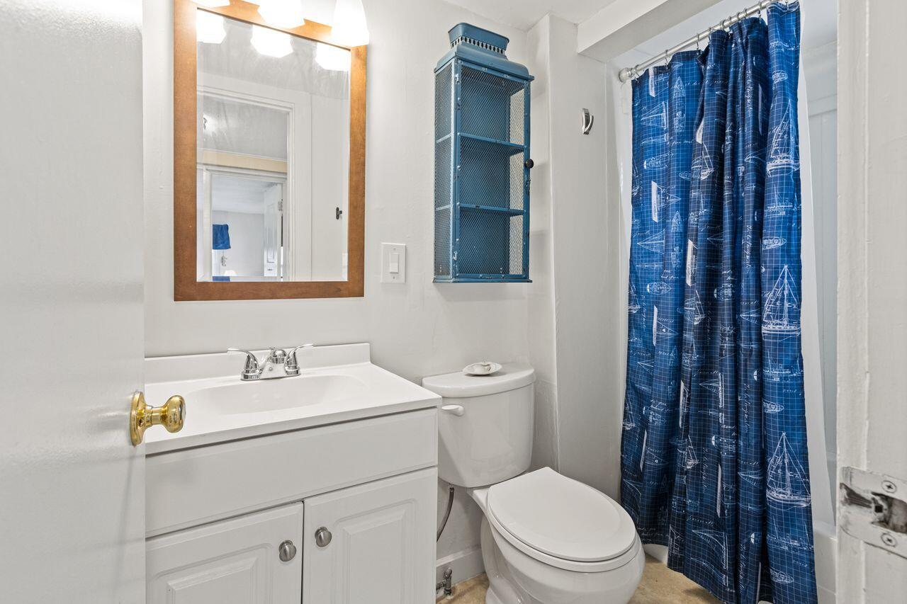 3 Island View Avenue Property Photo 17