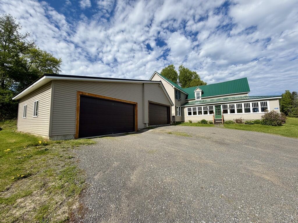 581 Robinson Road Property Photo 2