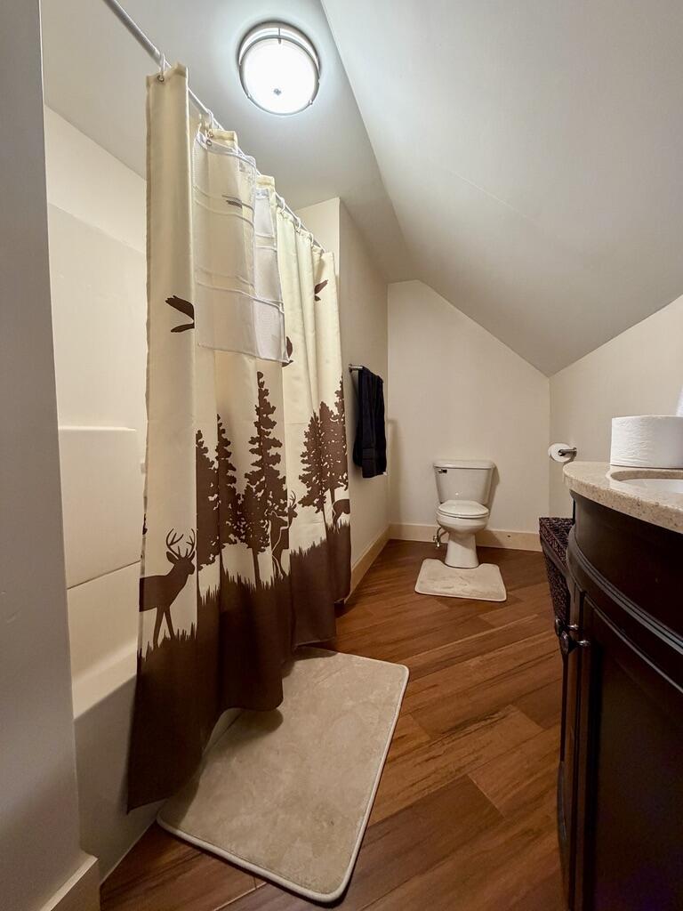 581 Robinson Road Property Photo 32