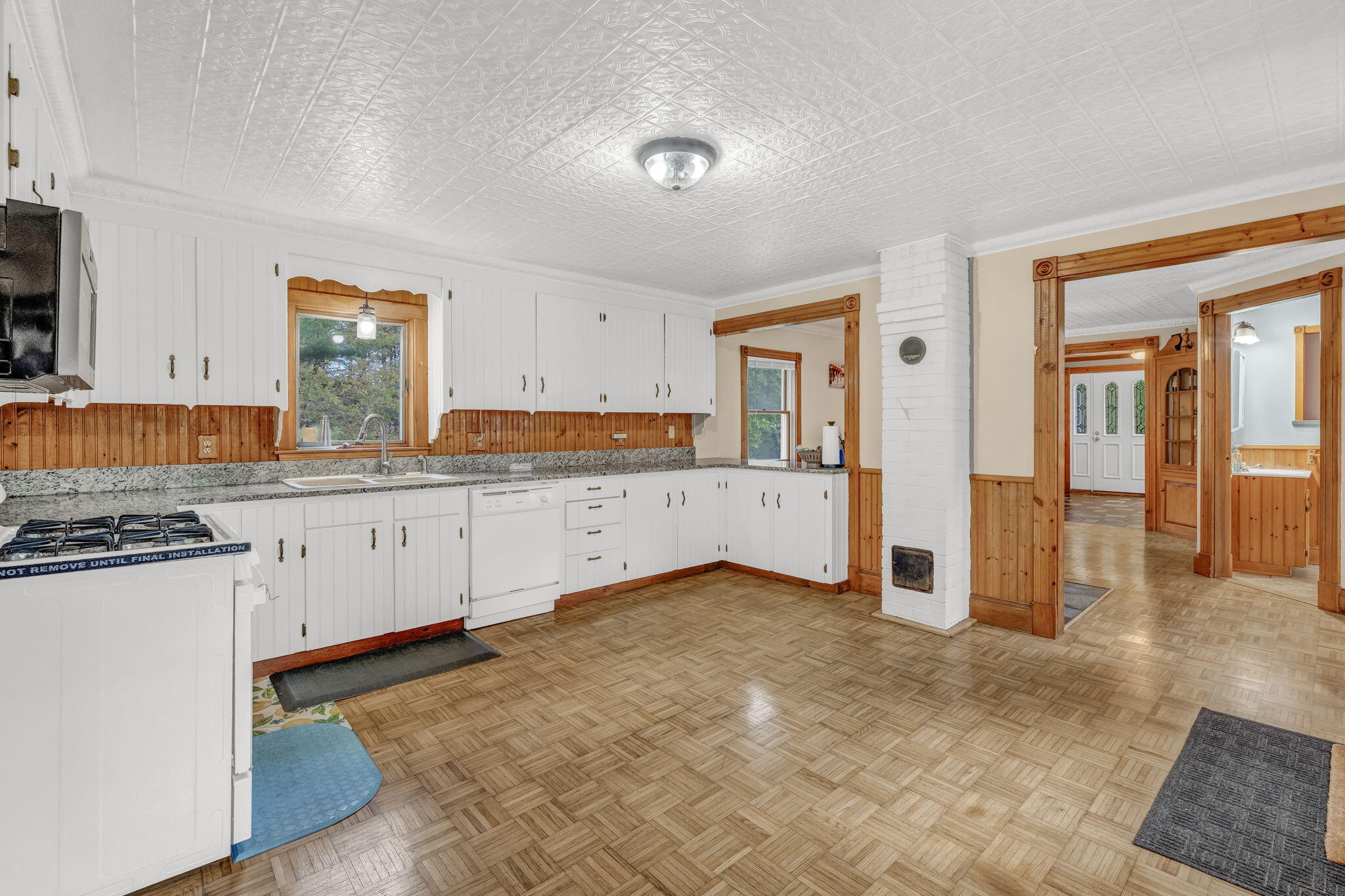 375 River Road Property Photo 5