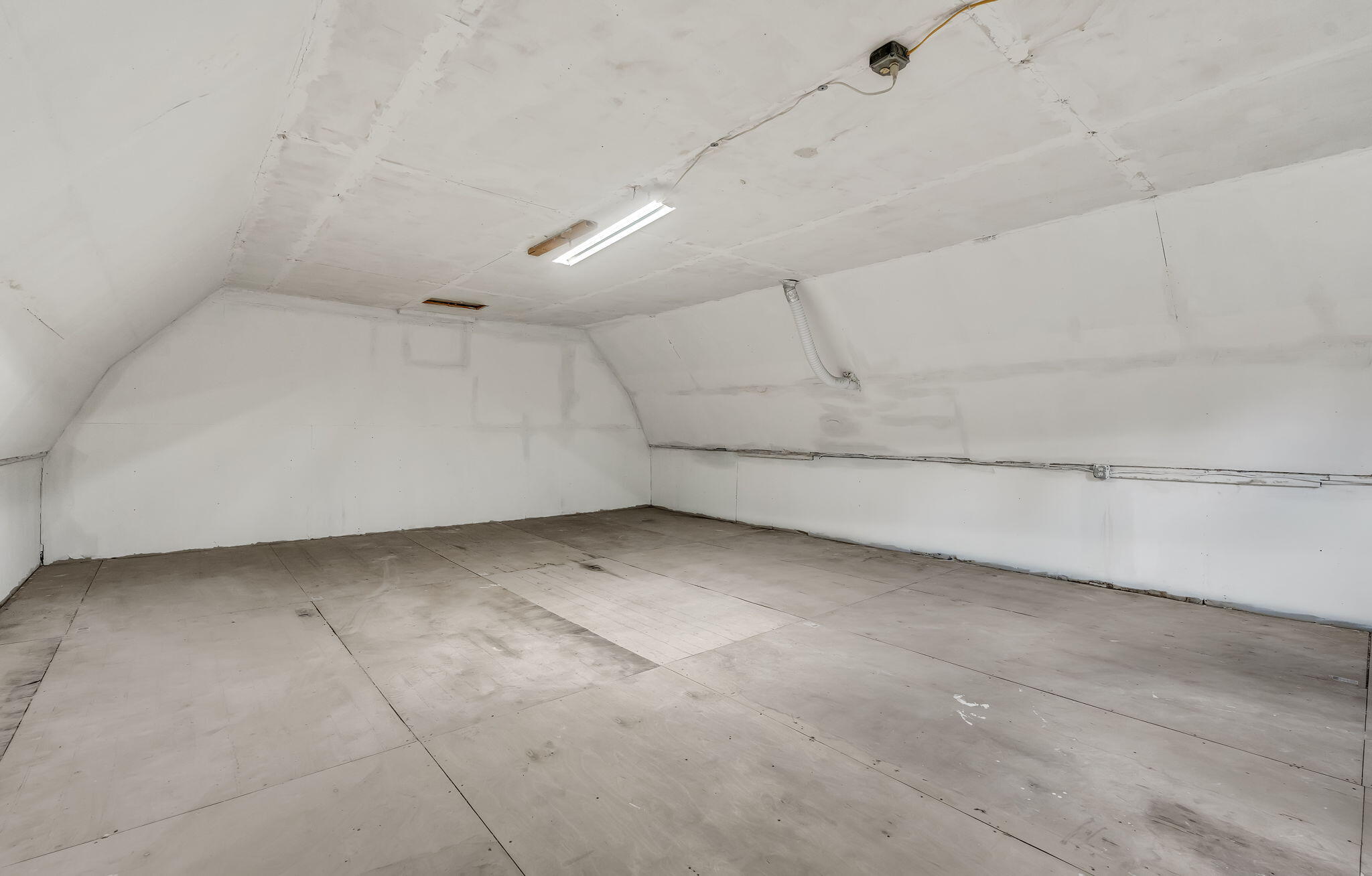 375 River Road Property Photo 41