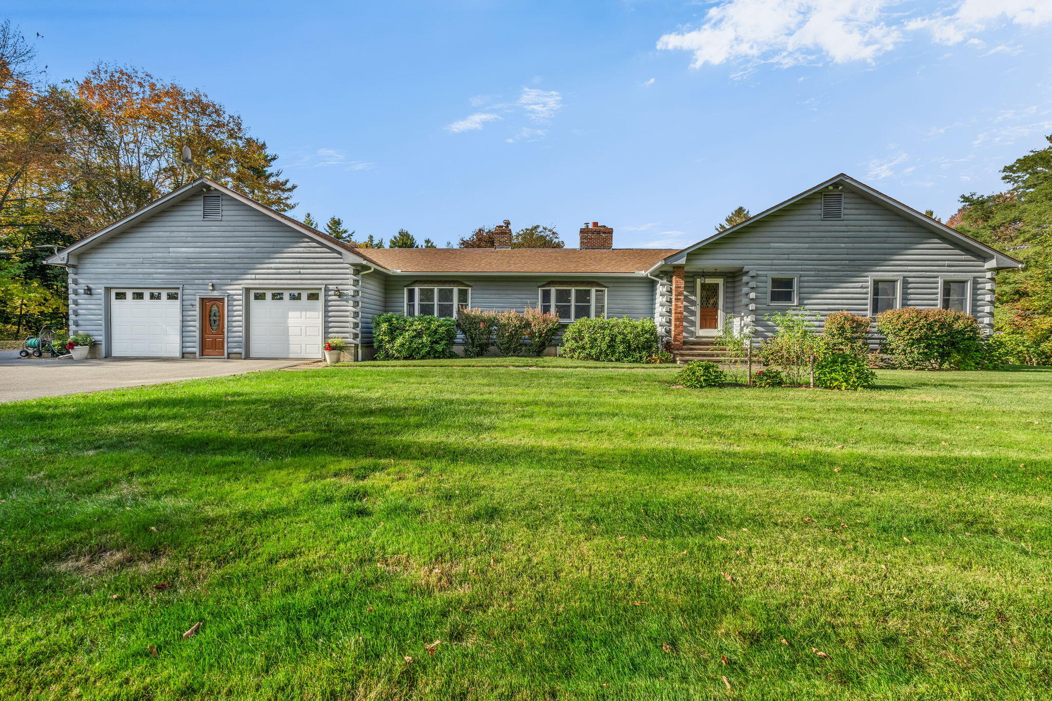 2416 Kennebec Road Property Photo 3