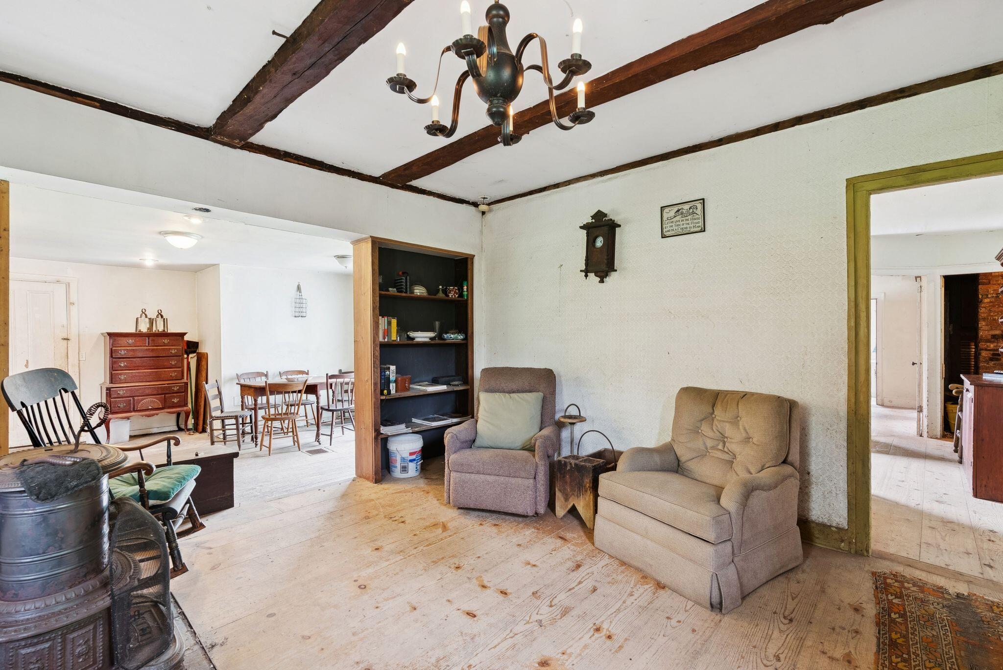 105 Hillside Road Property Photo 15
