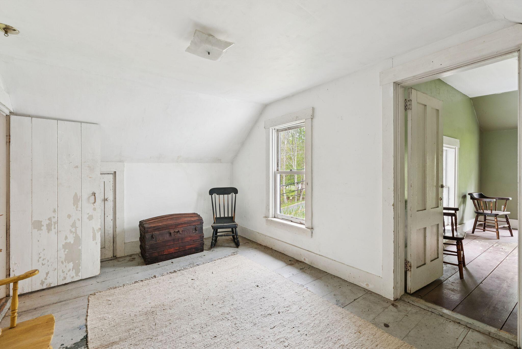 105 Hillside Road Property Photo 37