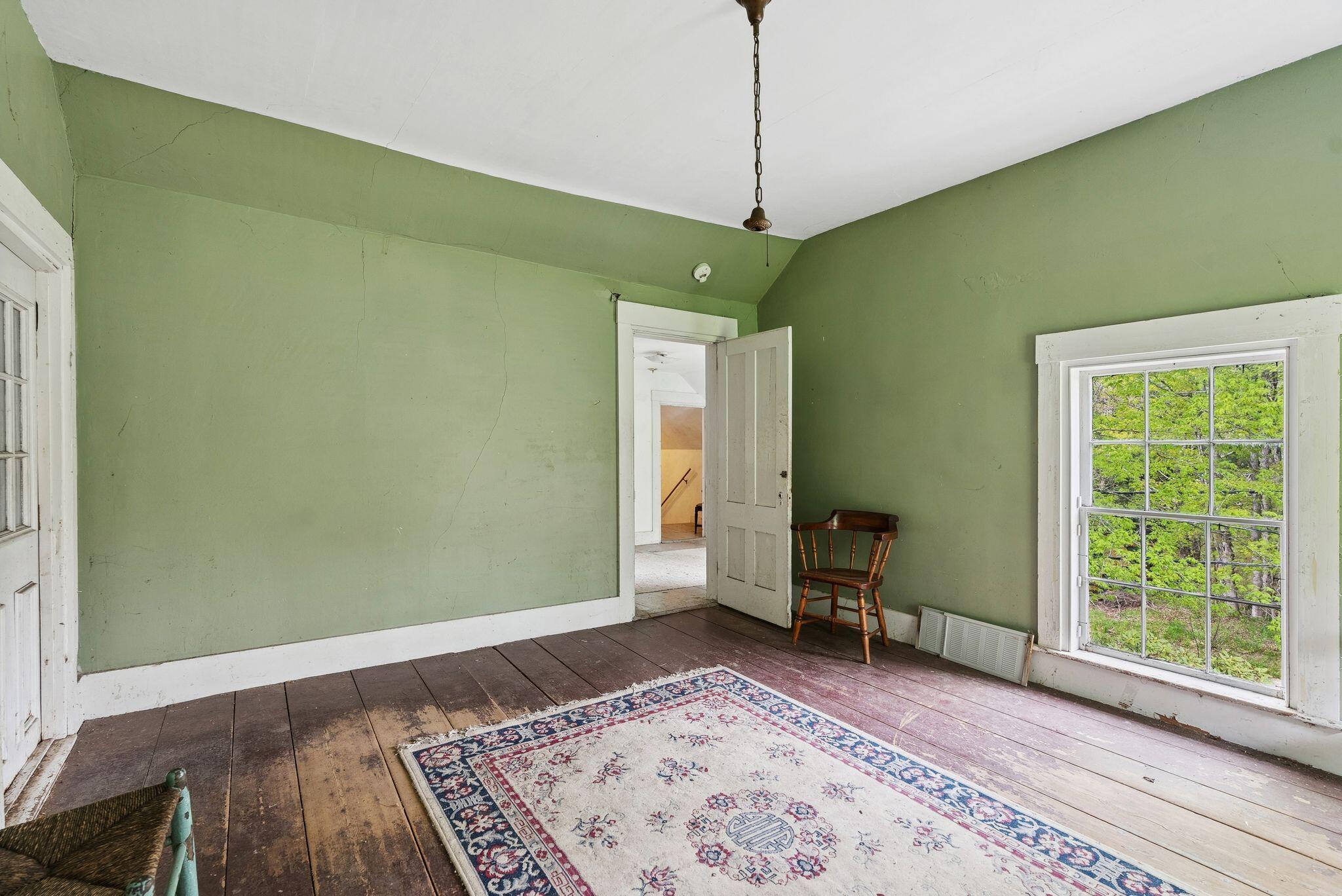 105 Hillside Road Property Photo 40