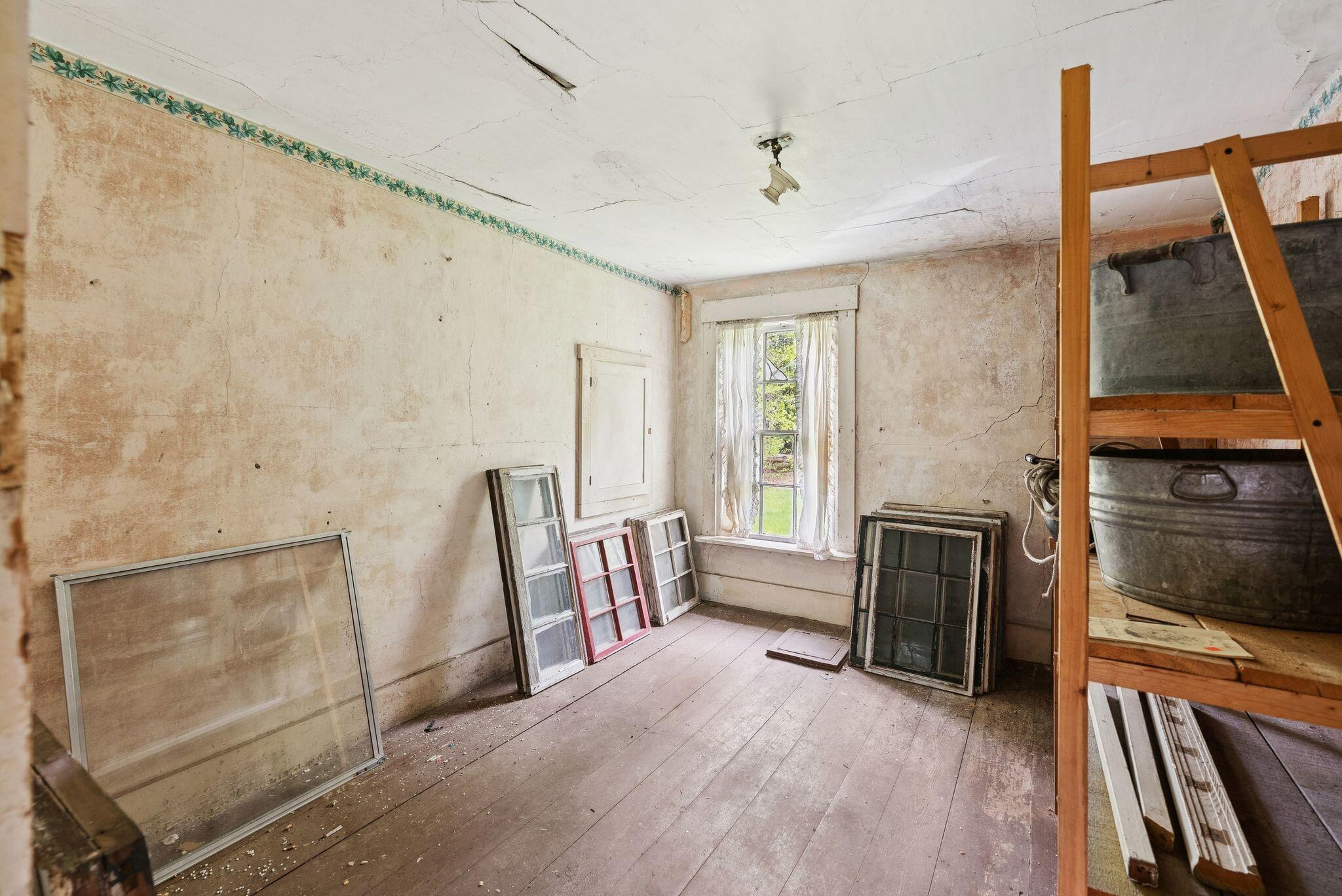 105 Hillside Road Property Photo 41