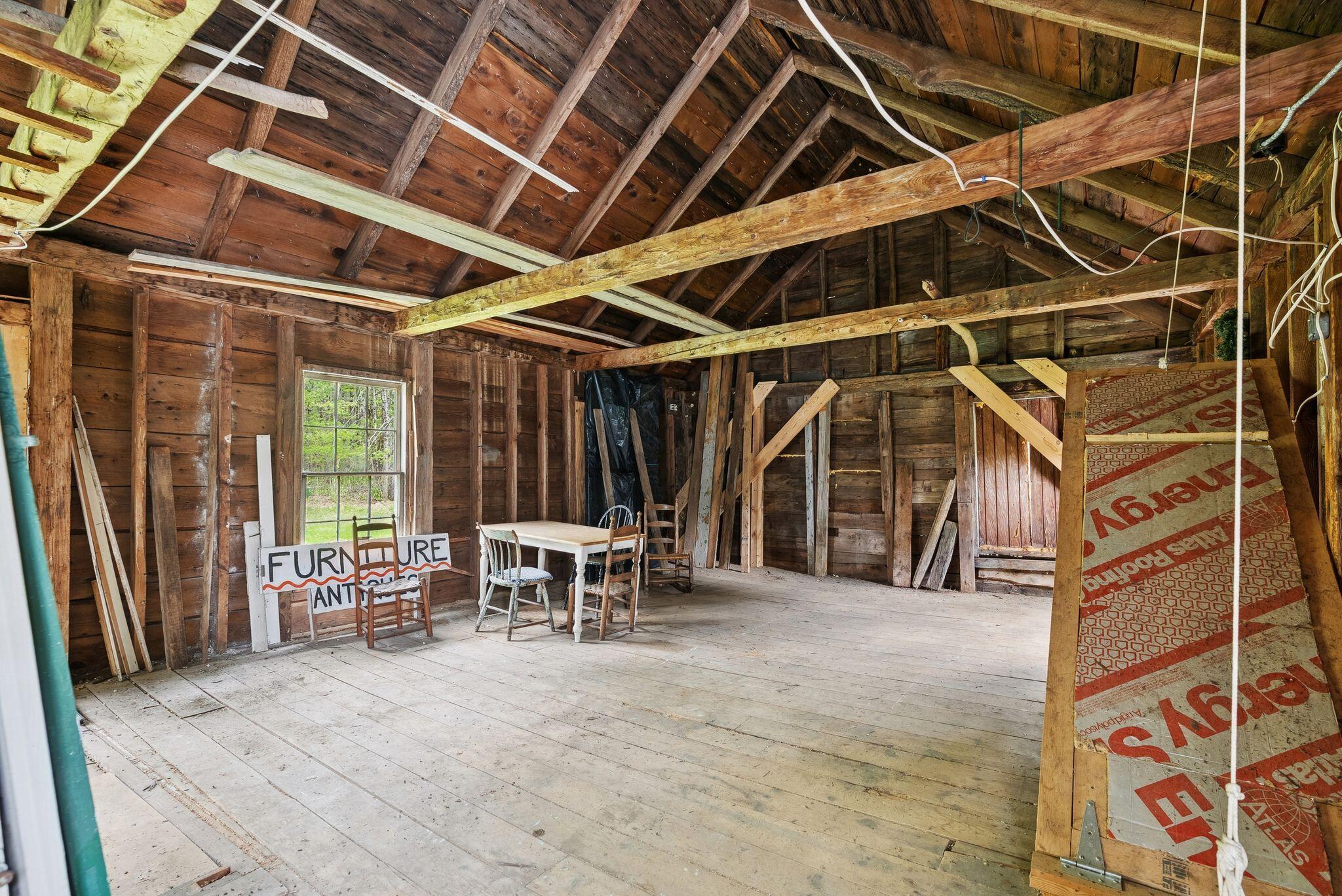 105 Hillside Road Property Photo 42