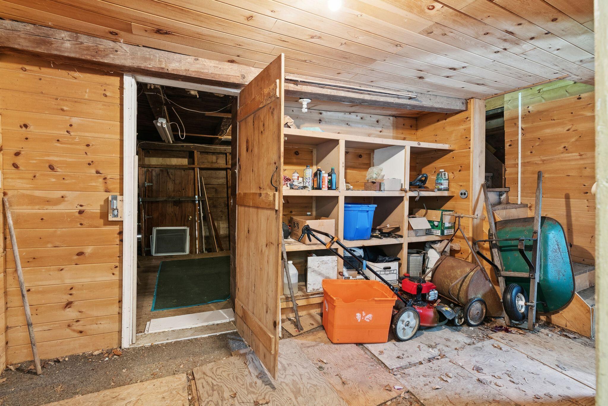105 Hillside Road Property Photo 44